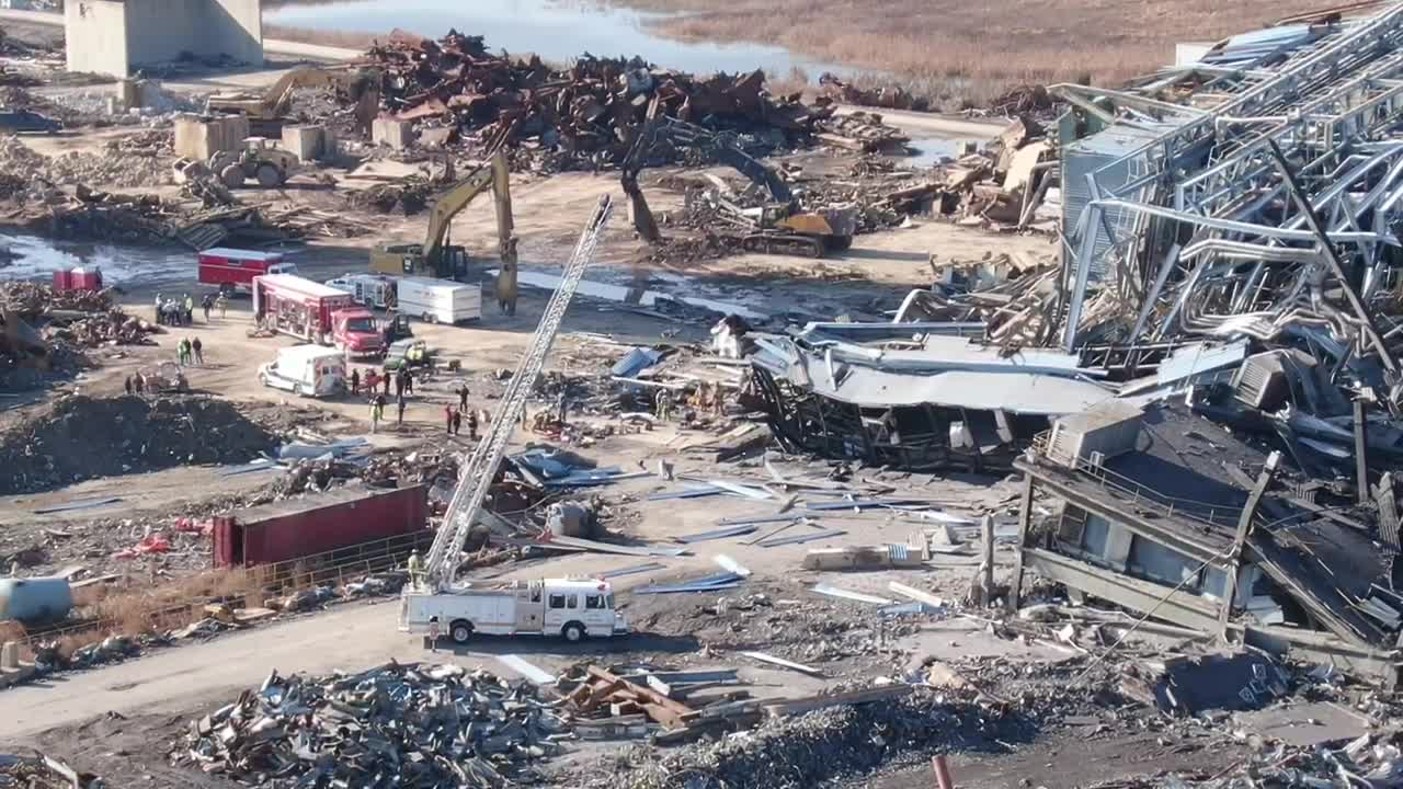 Smoke stack at site of collapsed Adams County power plant demolished