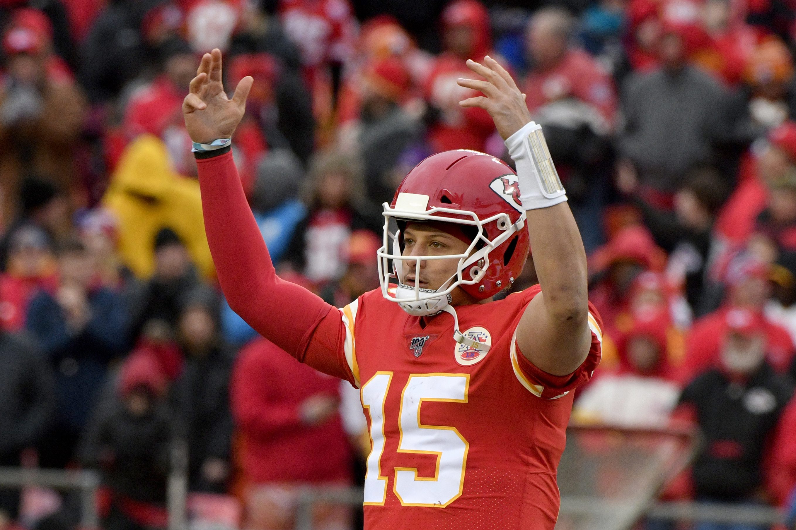 Chiefs Defeat Chargers, 31-21, in Regular-Season Finale