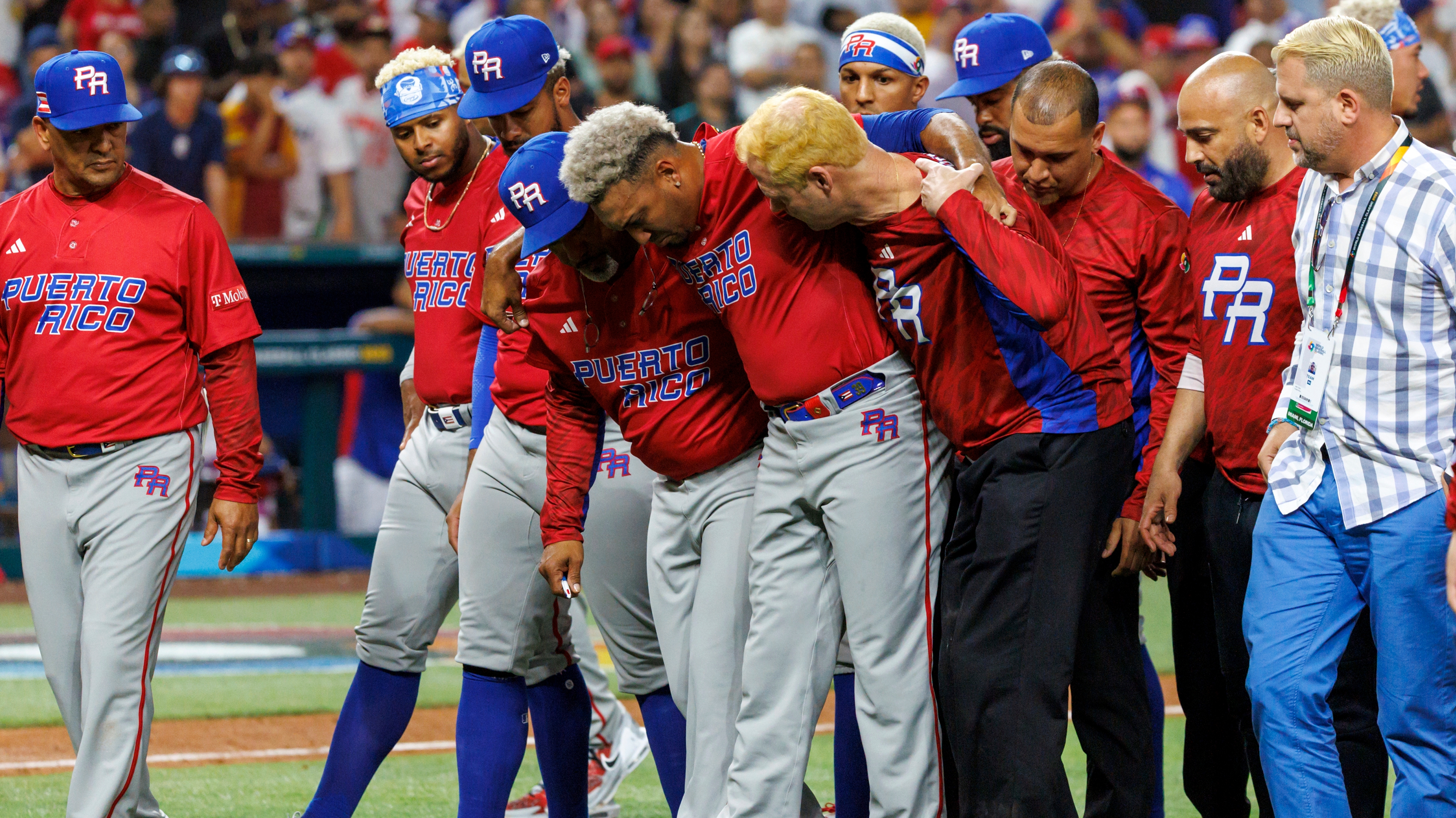 Edwin Diaz to miss entire 2023 season after WBC celebration injury