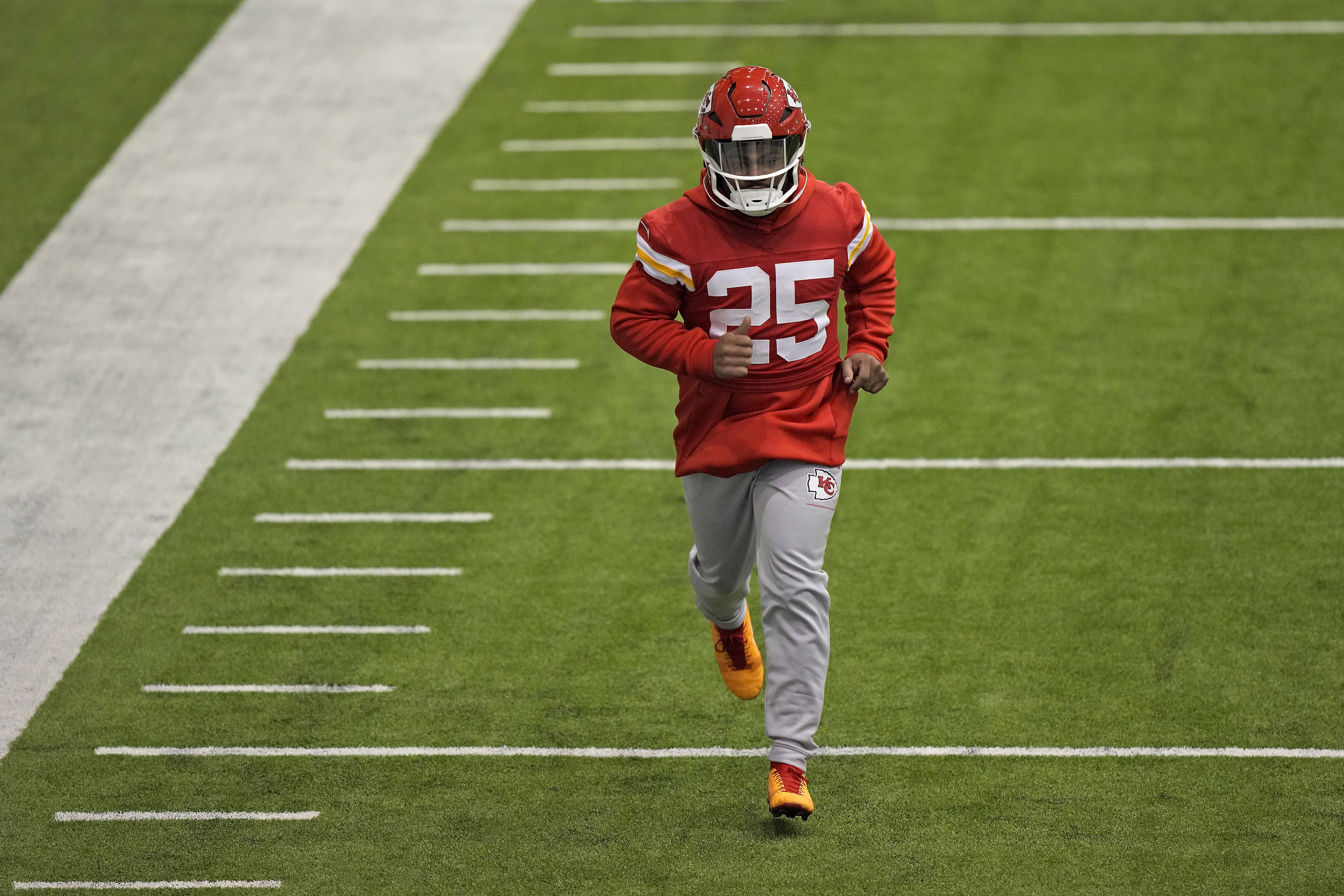 Chiefs activate former LSU RB Edwards-Helaire for Super Bowl LVII