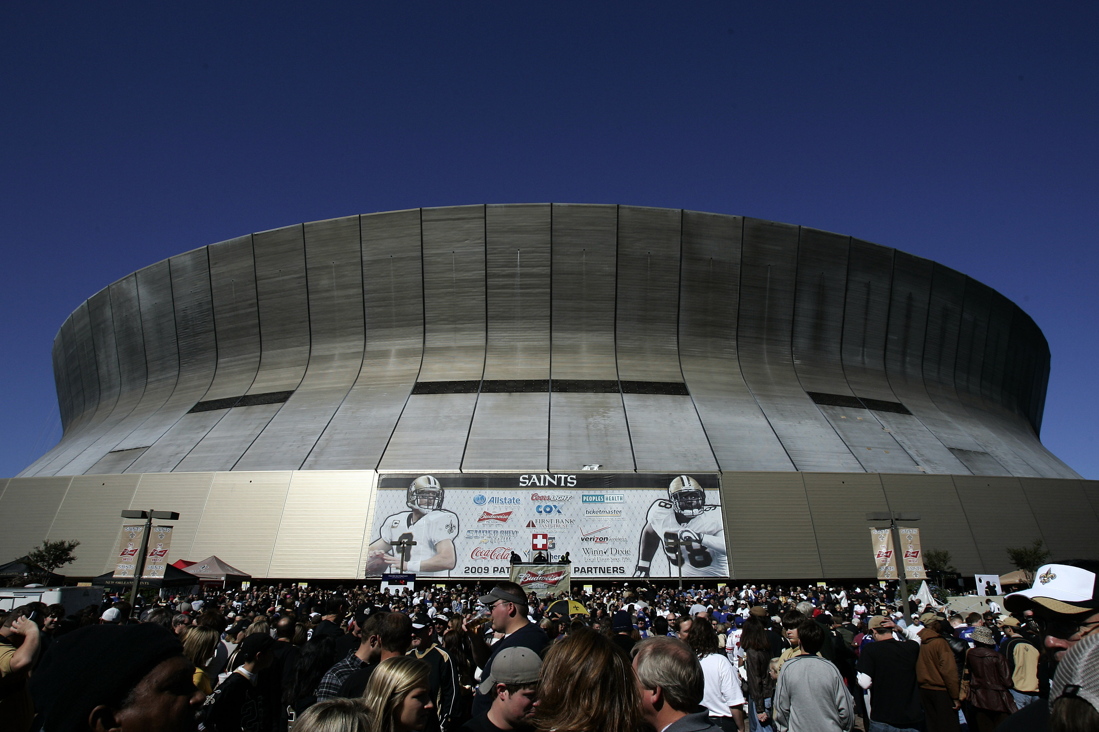 New Orleans Saints expect capacity crowd at every home game in