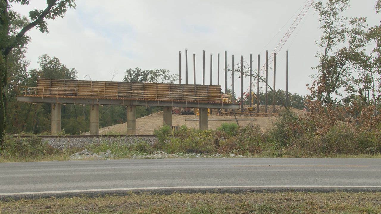 iPhone - ！！road！！ I-555 to Highway 49 bypass construction moving smoothly