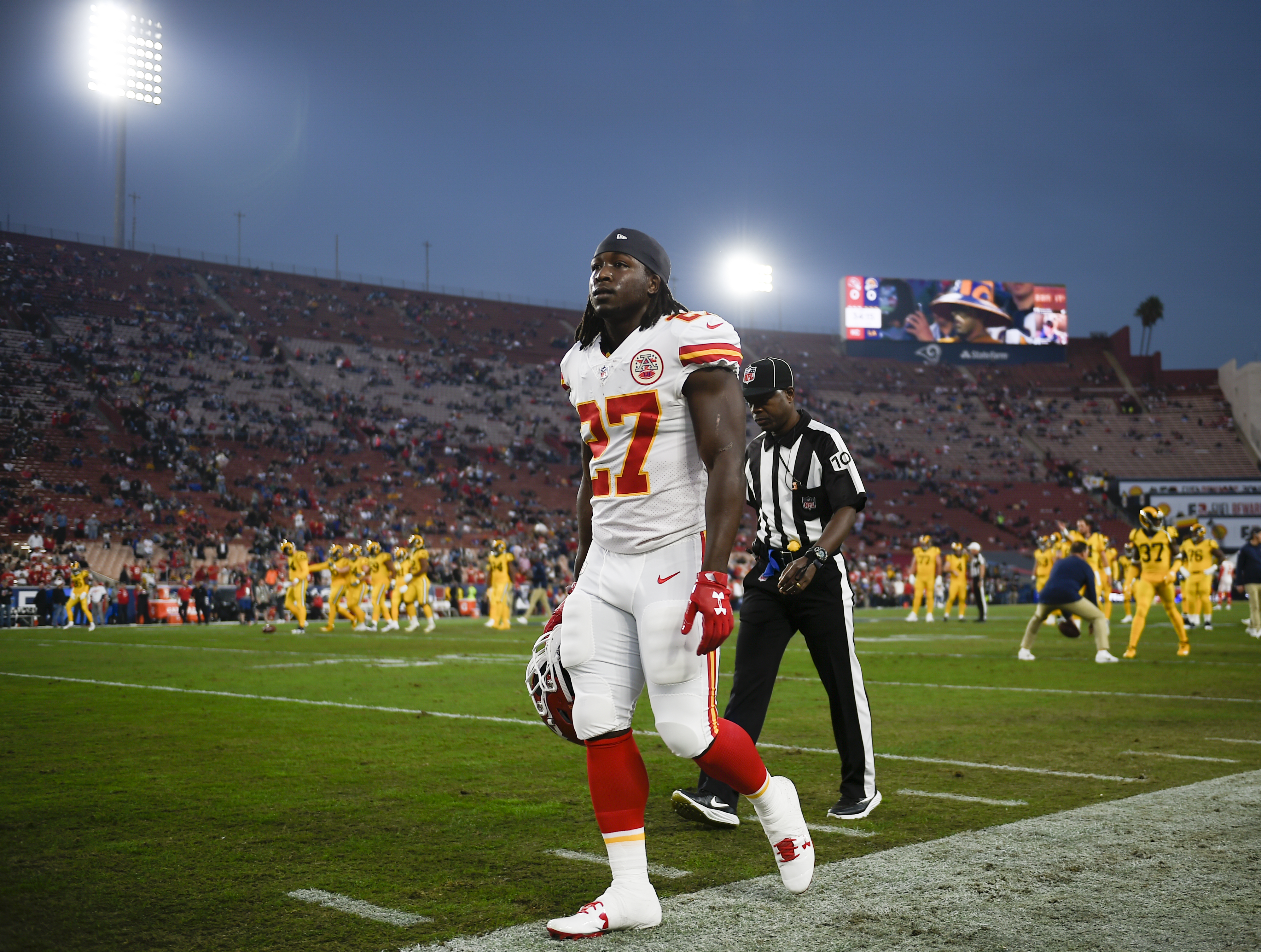 Browns Sign Running Back Kareem Hunt, on NFL Exempt List