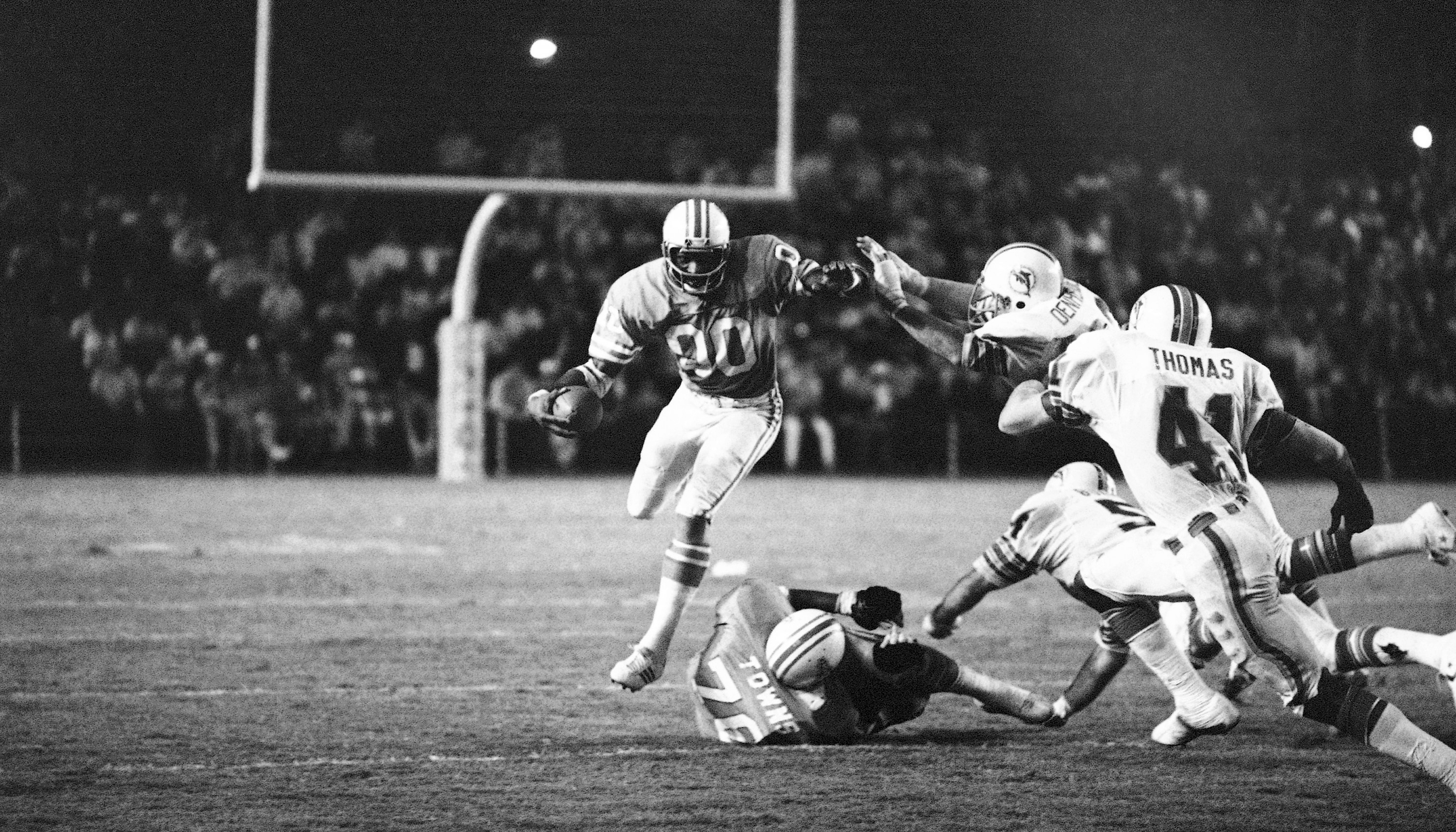 Tennessee Titans - Ken Burrough wore No. 00 for 11 seasons with