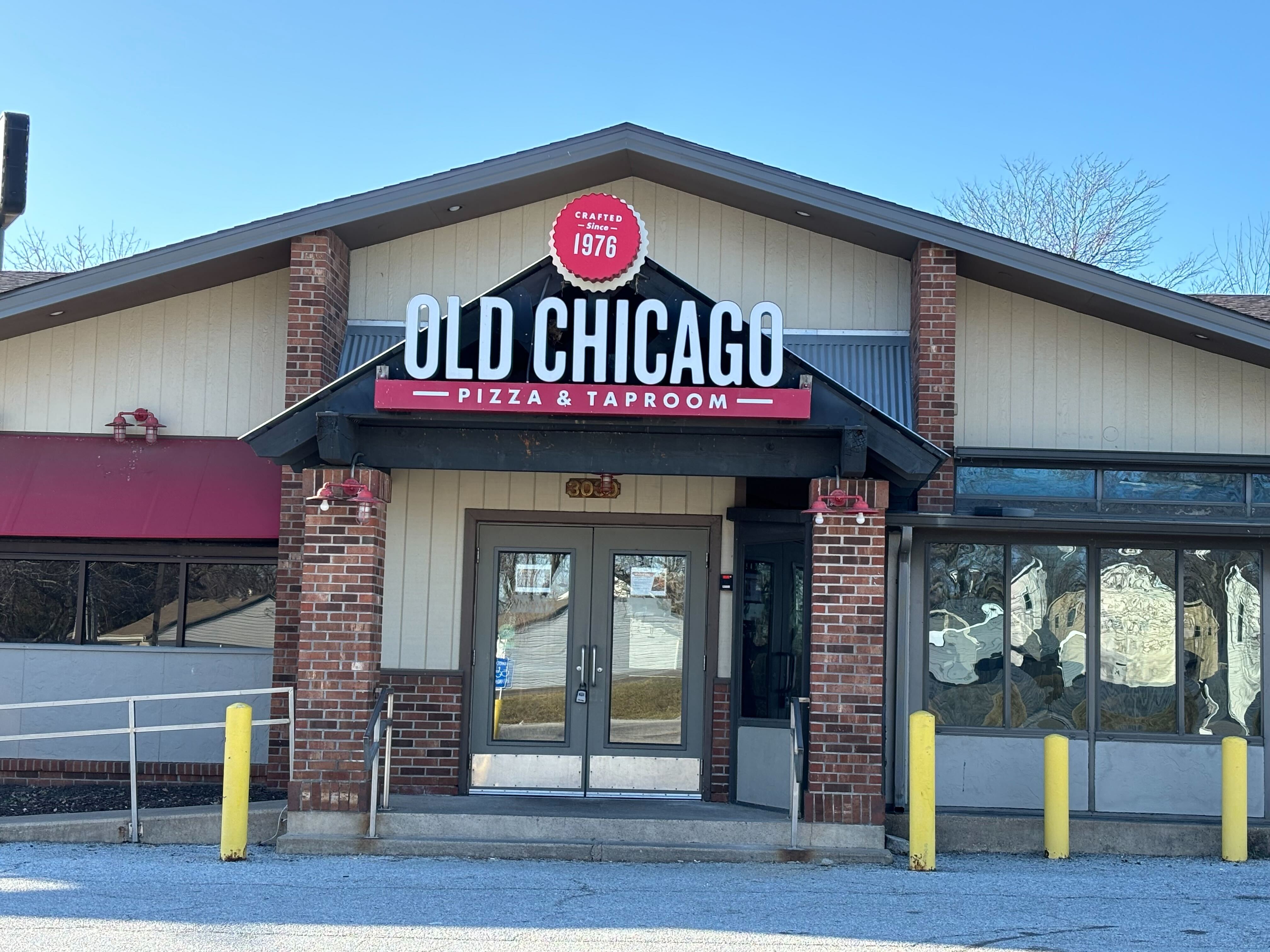 Old Chicago Pizza Taproom Closes Bettendorf Location, 59% OFF