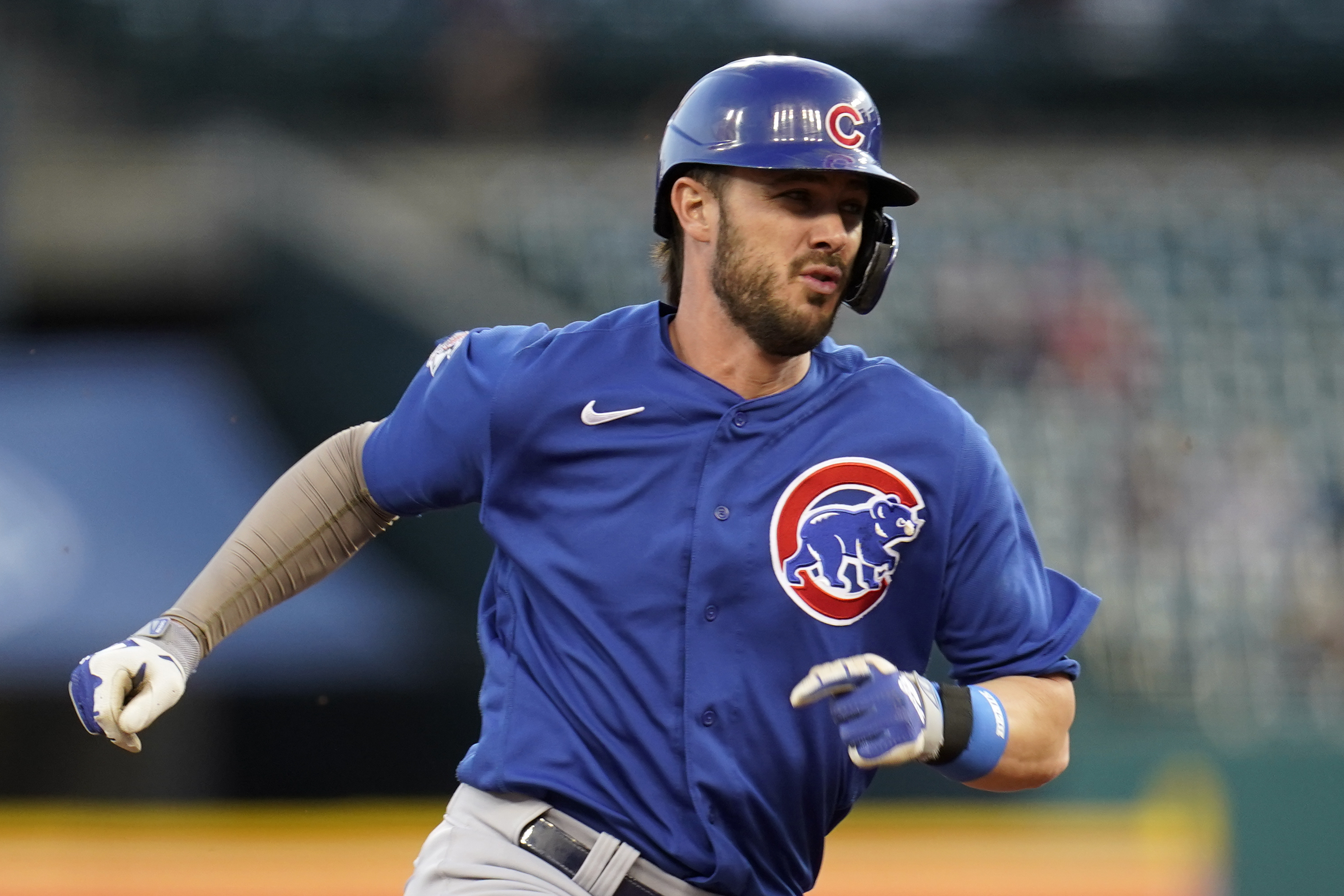 Bryant hits 2-run homer, Cubs outlast Detroit 4-2