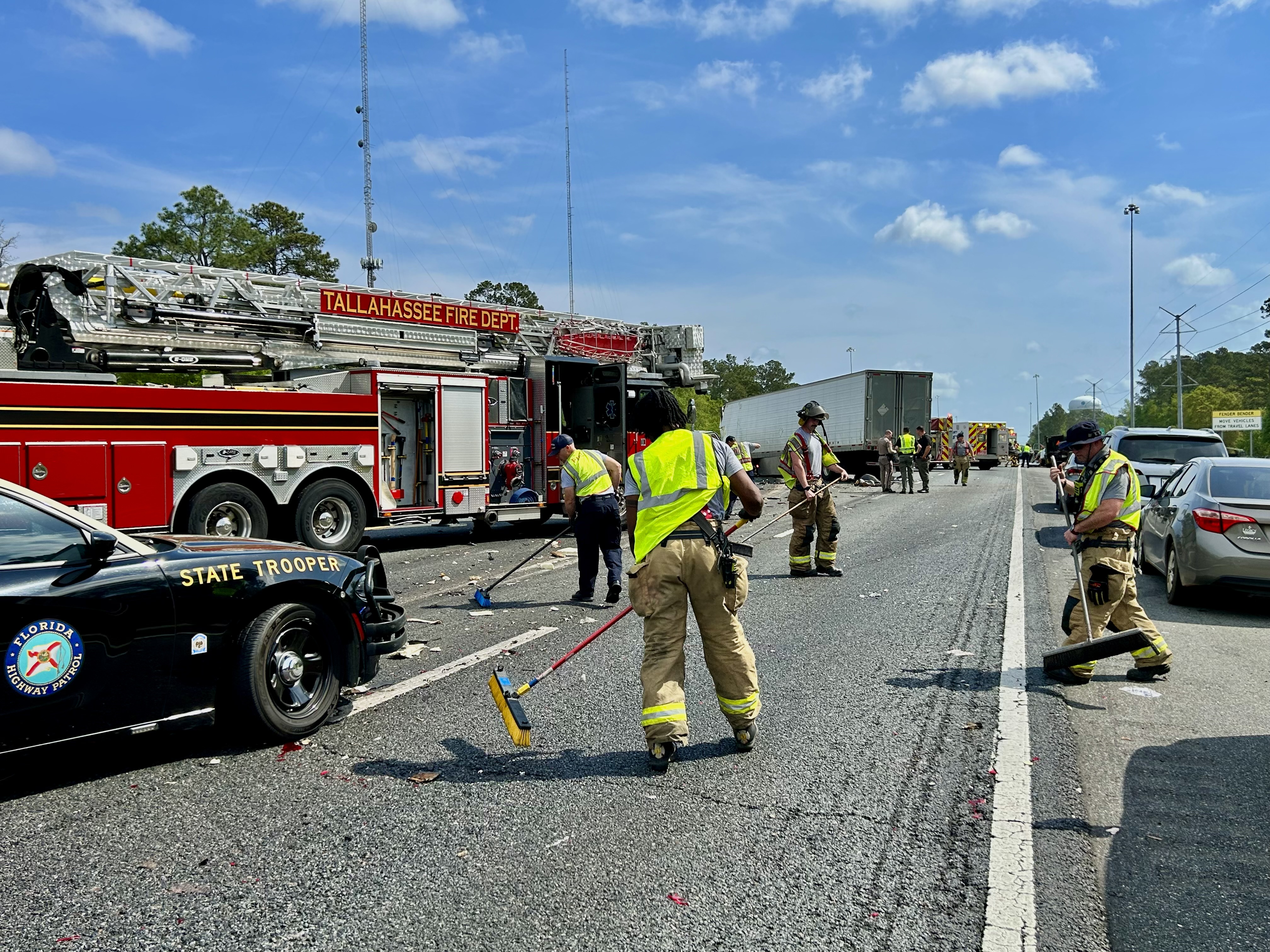Tallahassee News Car Crash FHP Investigating Deadly Crash On I 95 In