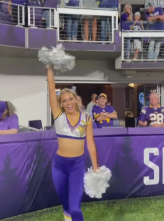 Vikings Pro Bowl Cheerleader Karen Shares Her Once-in-a-Lifetime