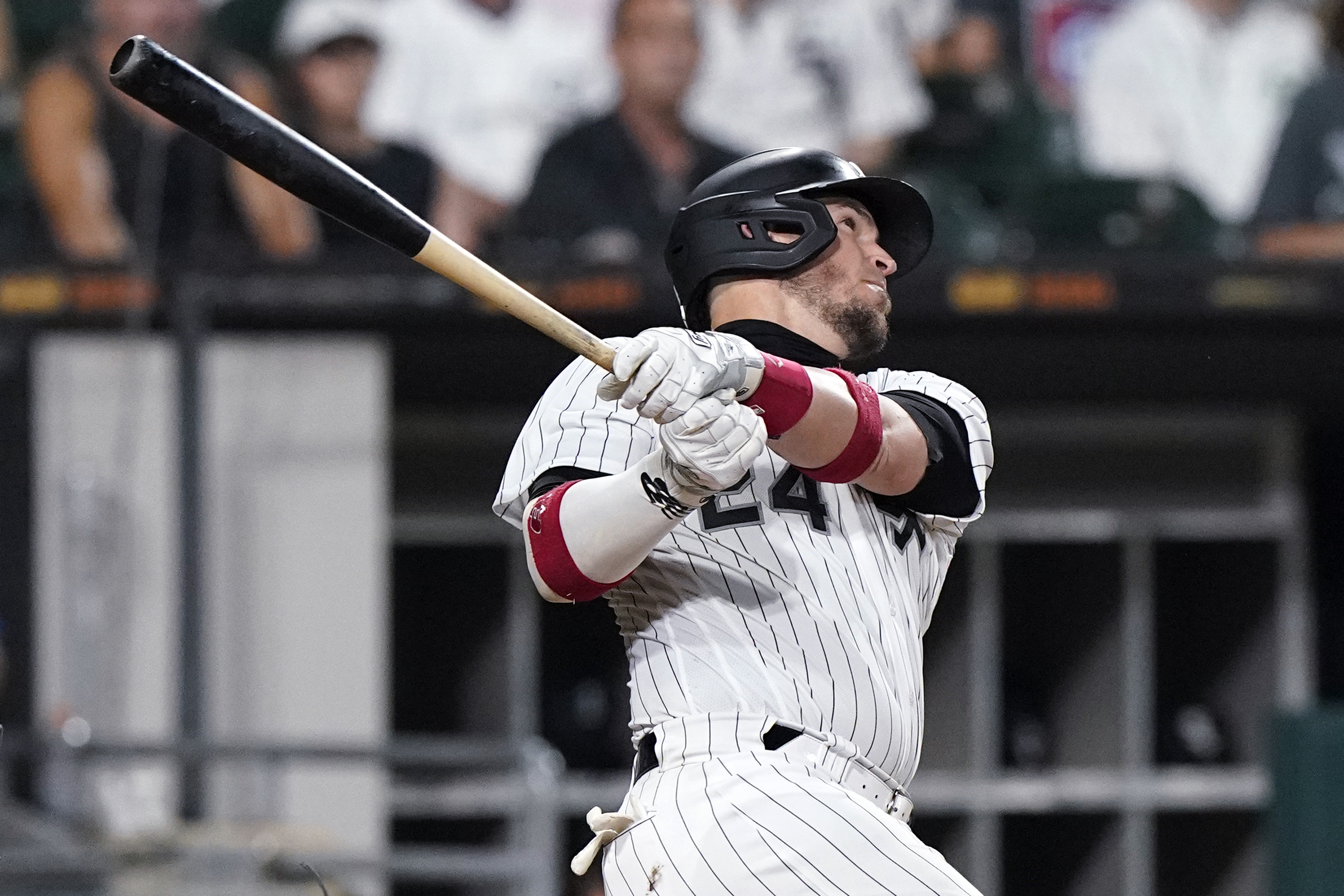 Andrew Vaughn hits 20th home run in White Sox loss vs. Twins