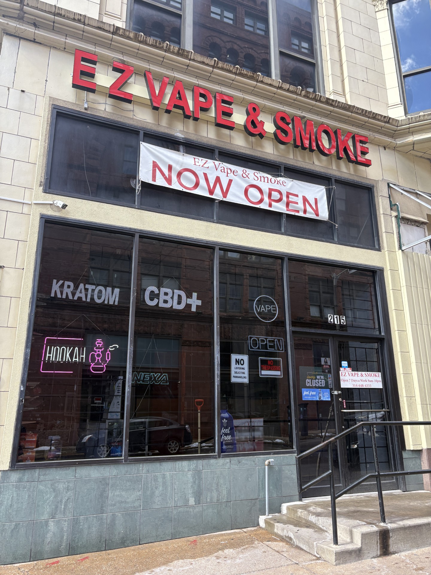 St. Louis vape shop closed for alleged illegal THC sale to police, back  open as owner appeals permit revocation