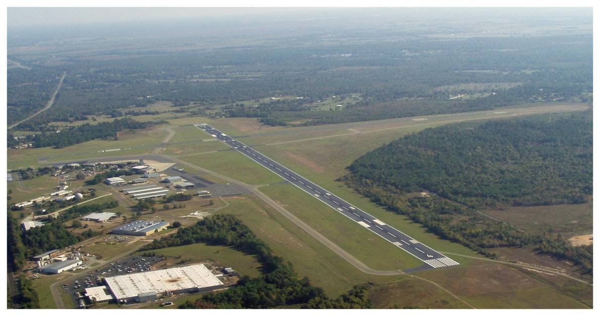 Texarkana airport gets nearly $1 million for a new taxiway