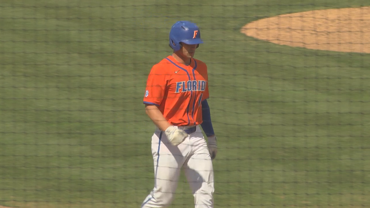 UF baseball team slams their way to their ninth straight series