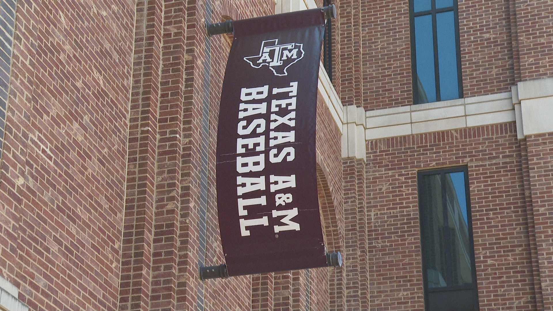 Texas A&M Aggie Fans Live Here Wall Sign