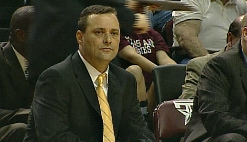 Billy Gillispie to receive kidney from wife of Oklahoma college basketball  coach