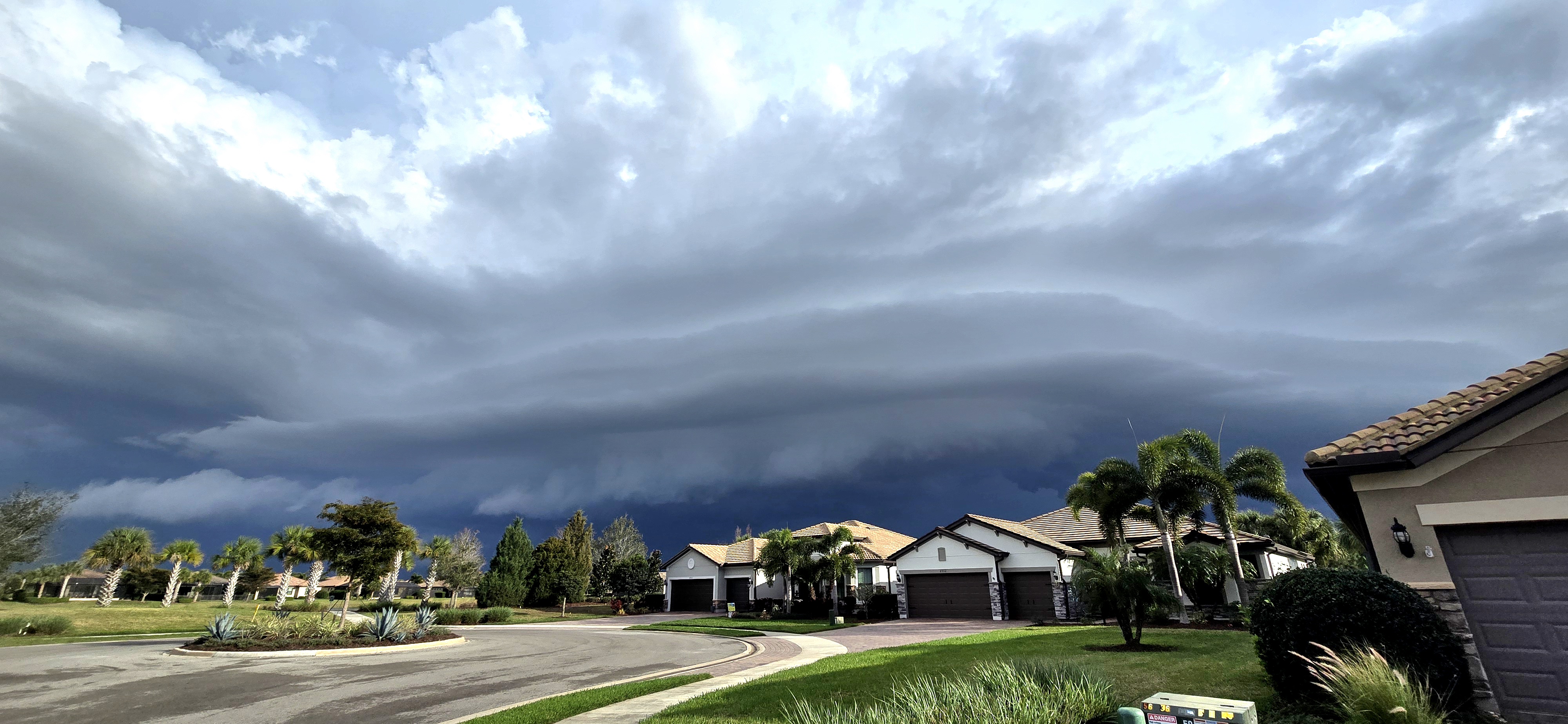 https://cloudfront-us-east-1.images.arcpublishing.com/gray/TWKNCJTOANECJMODCINCYEST7I.jpg