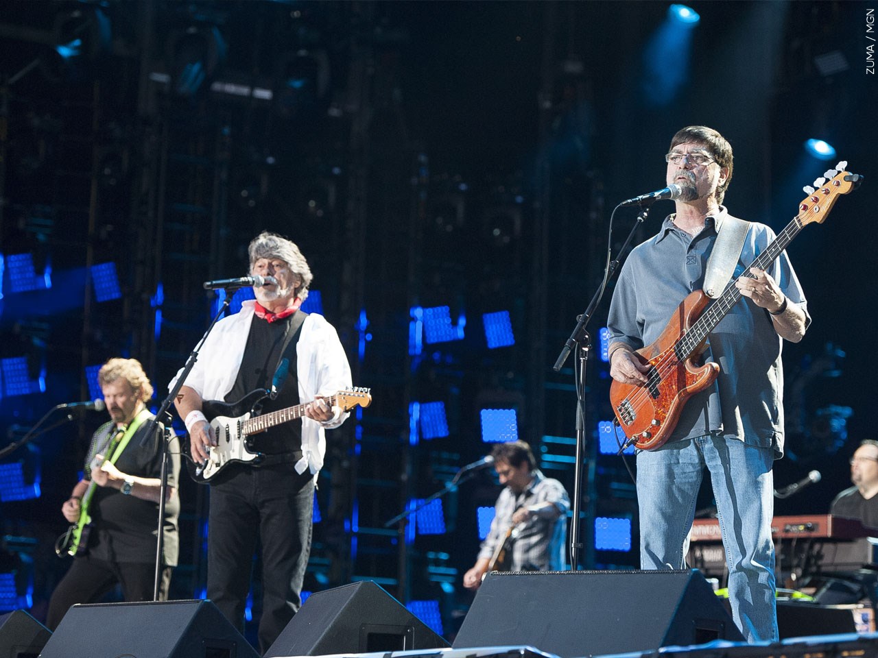 Fort Payne honors Randy Owen and Teddy Gentry