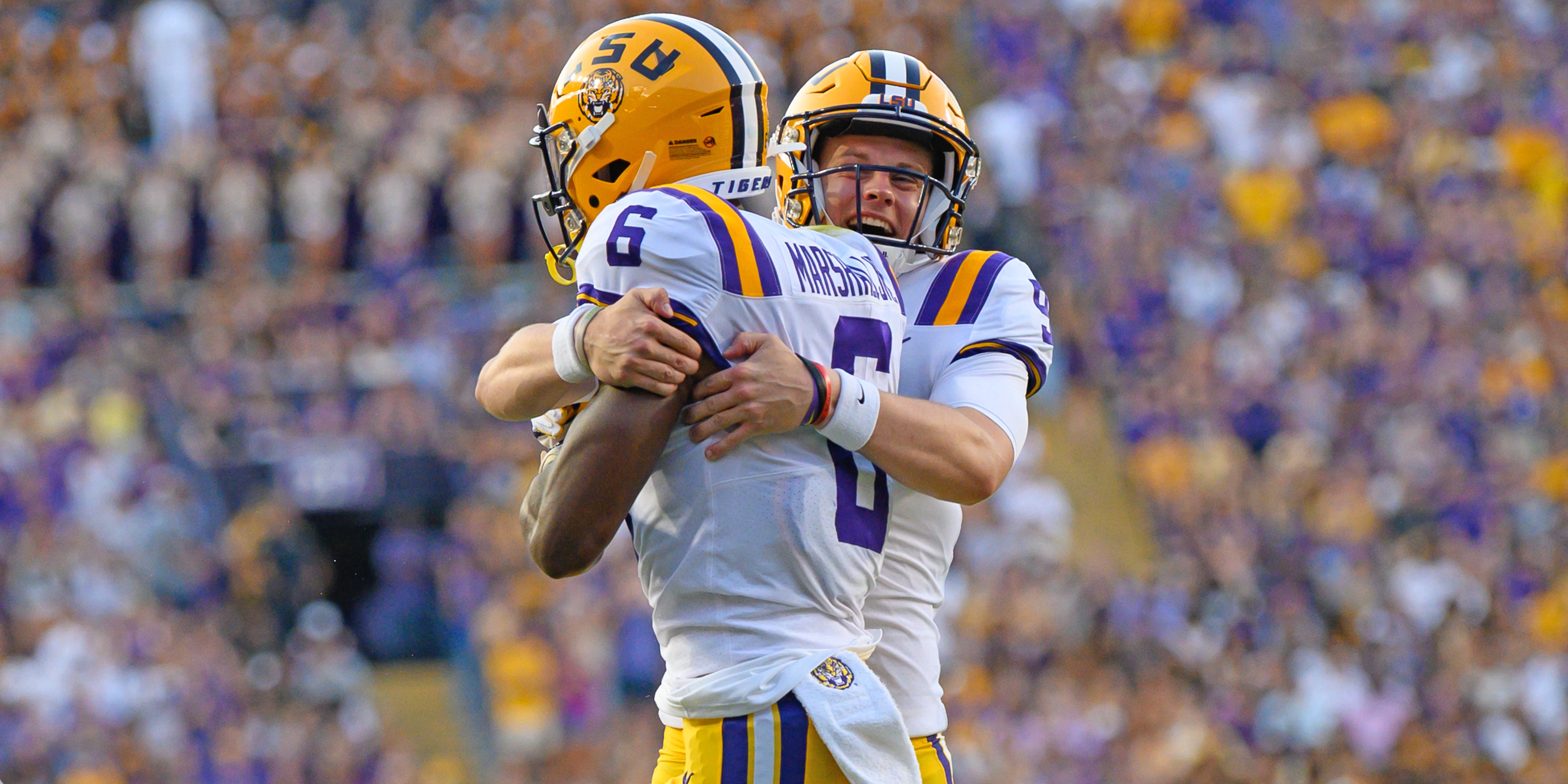 LSU quarterback Joe Burrow wins Maxwell, Davey O'Brien awards