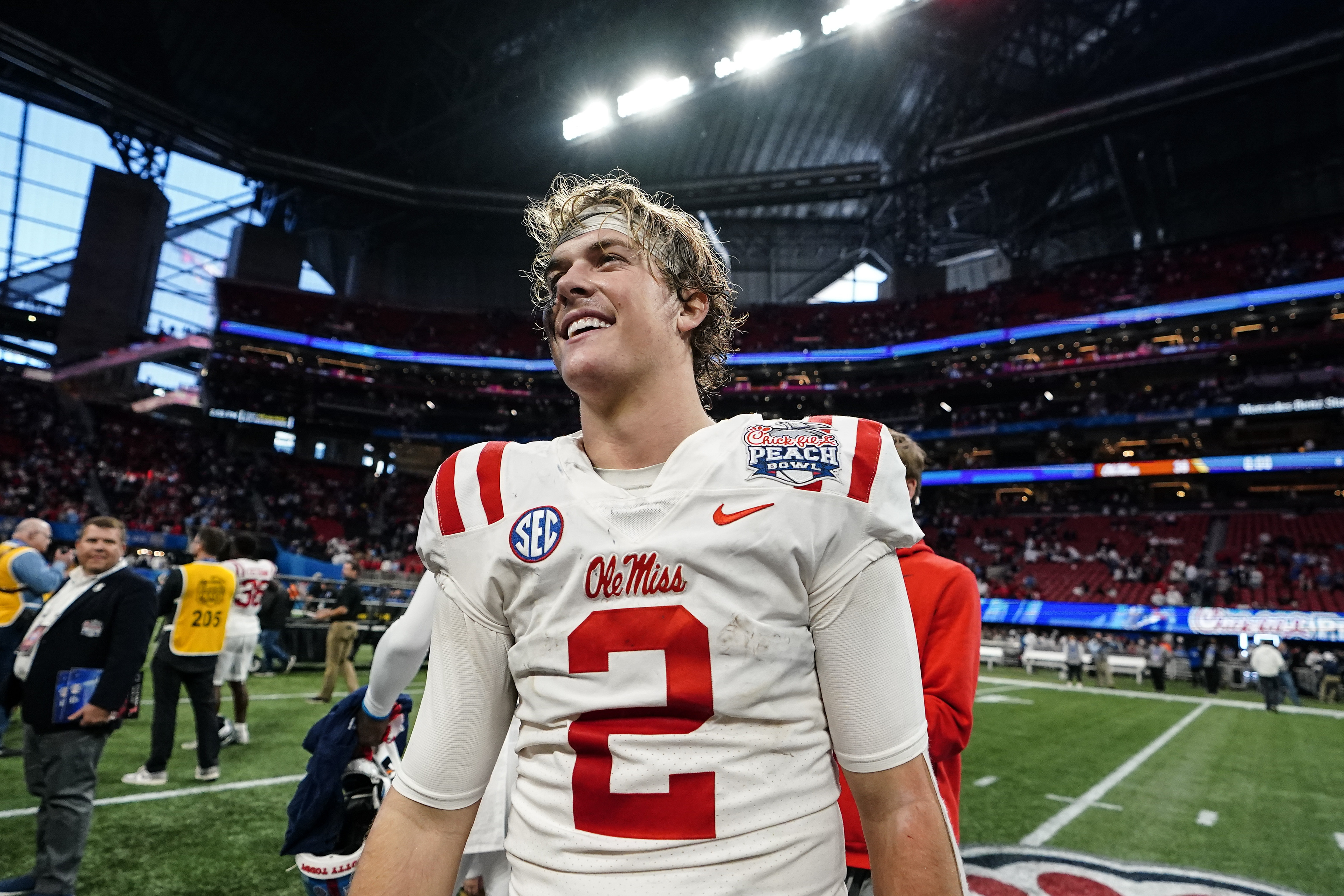 Star Ole Miss QB Jaxson Dart makes decision ahead of 2024 season