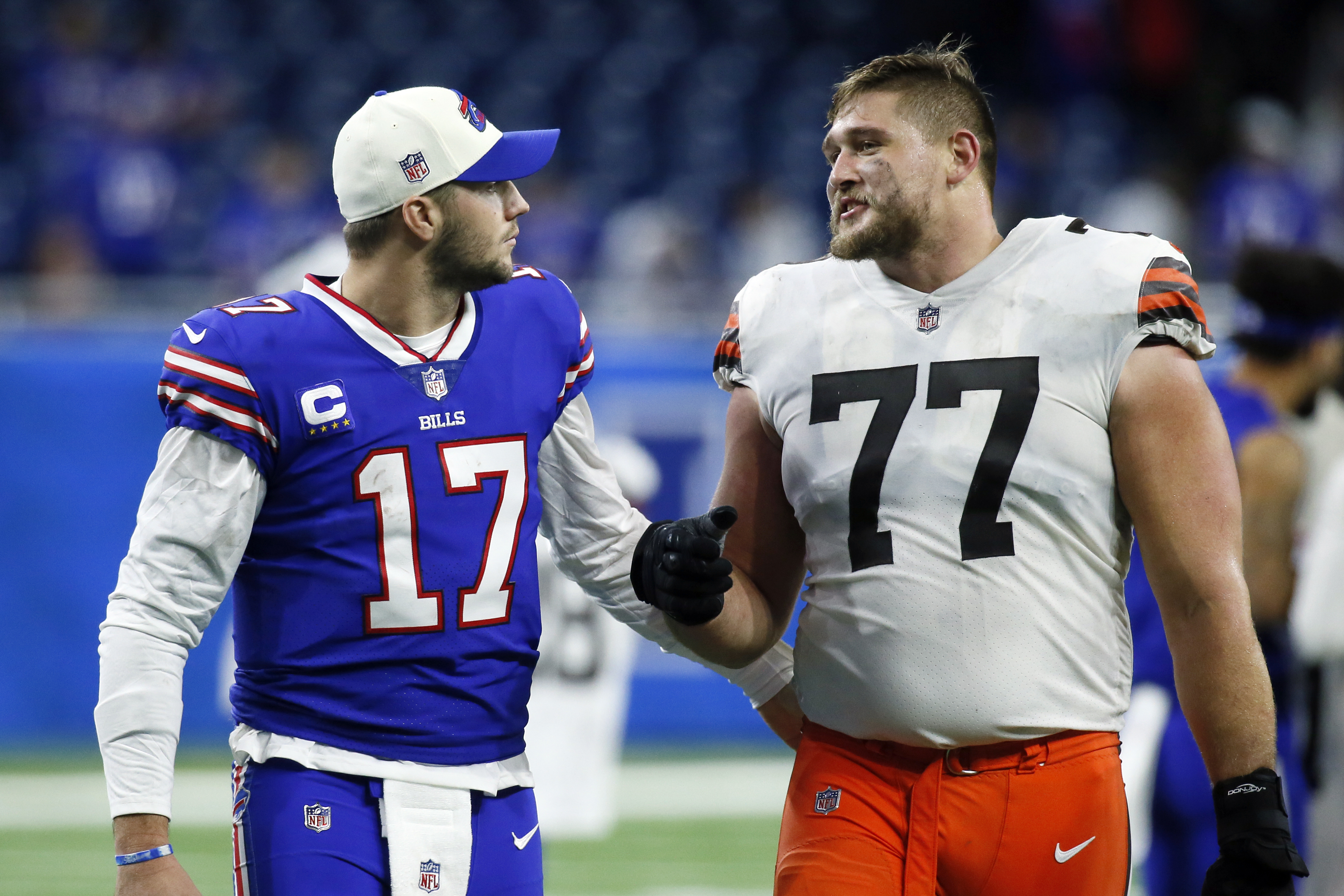 Danbury grad ready to cheer on son, now a QB with the Cleveland Browns -  The Beacon