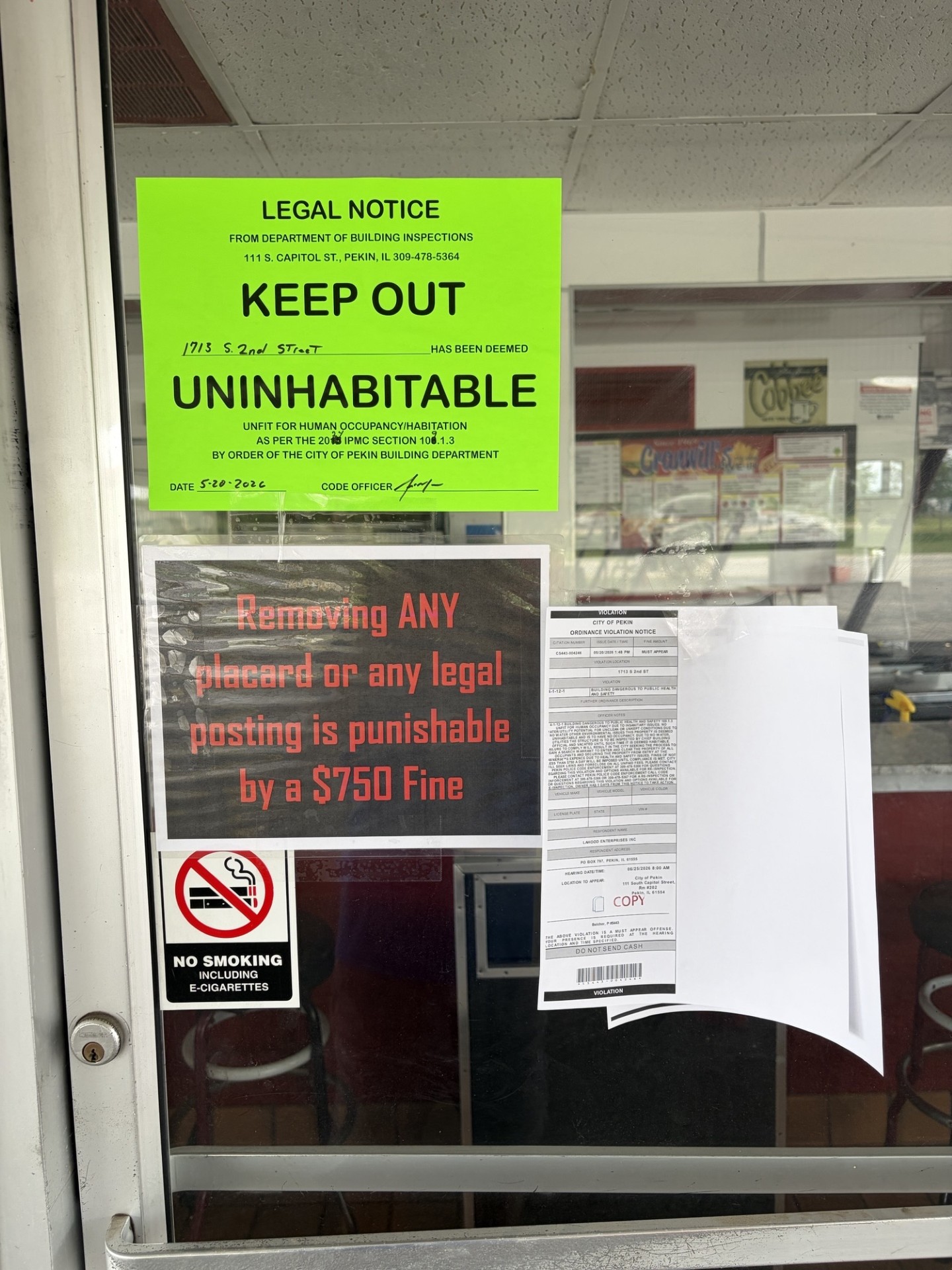 Uninhabitable': Pekin root beer shop shut down for safety concerns