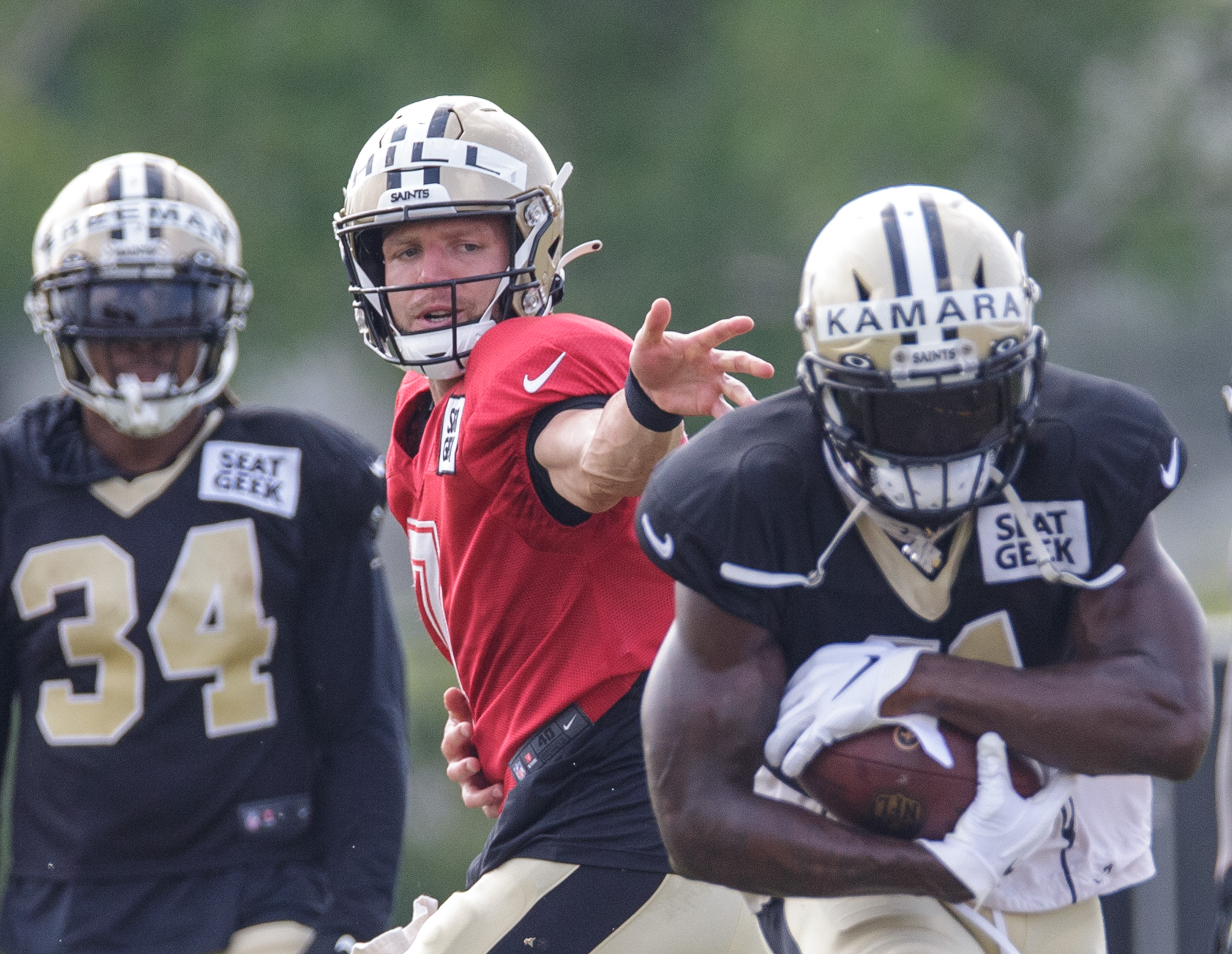 Reports: New Orleans Saints QB Taysom Hill has plantar fascia injury