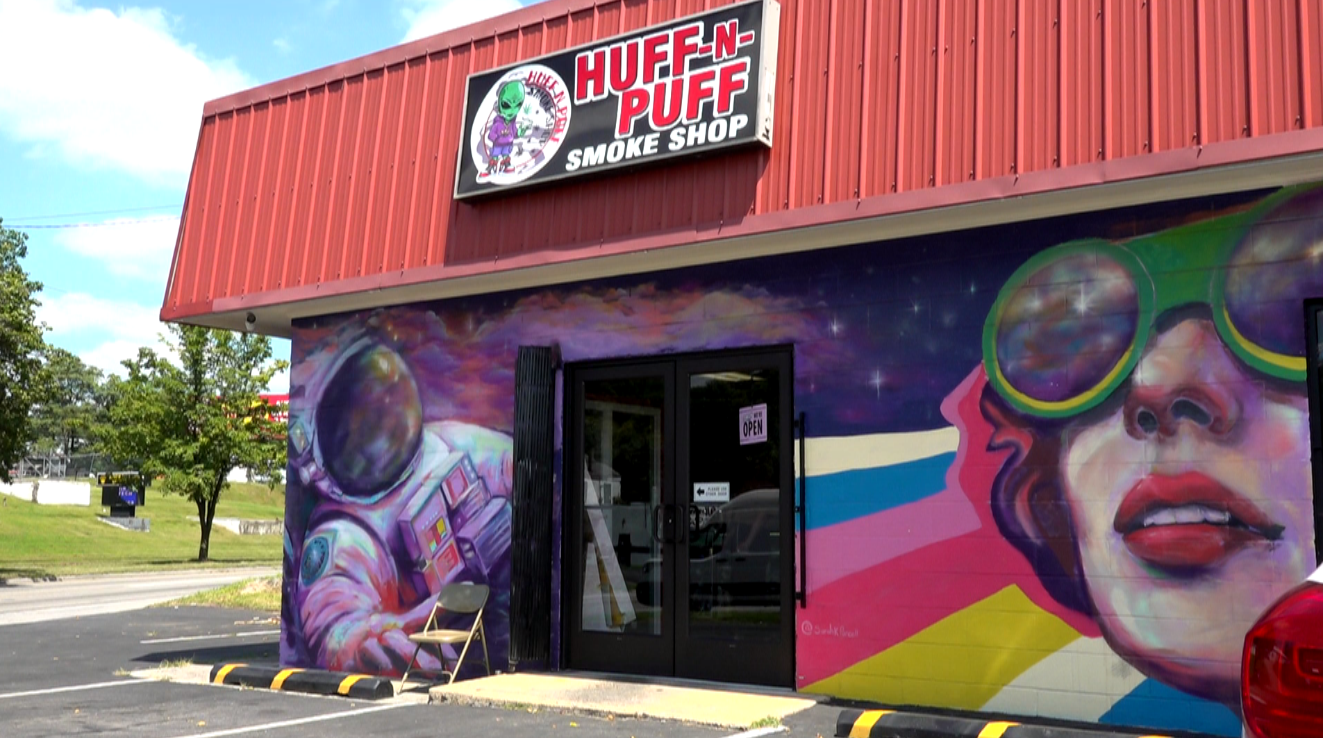 Roanoke Considers $20,000 Fee for Vape Shops