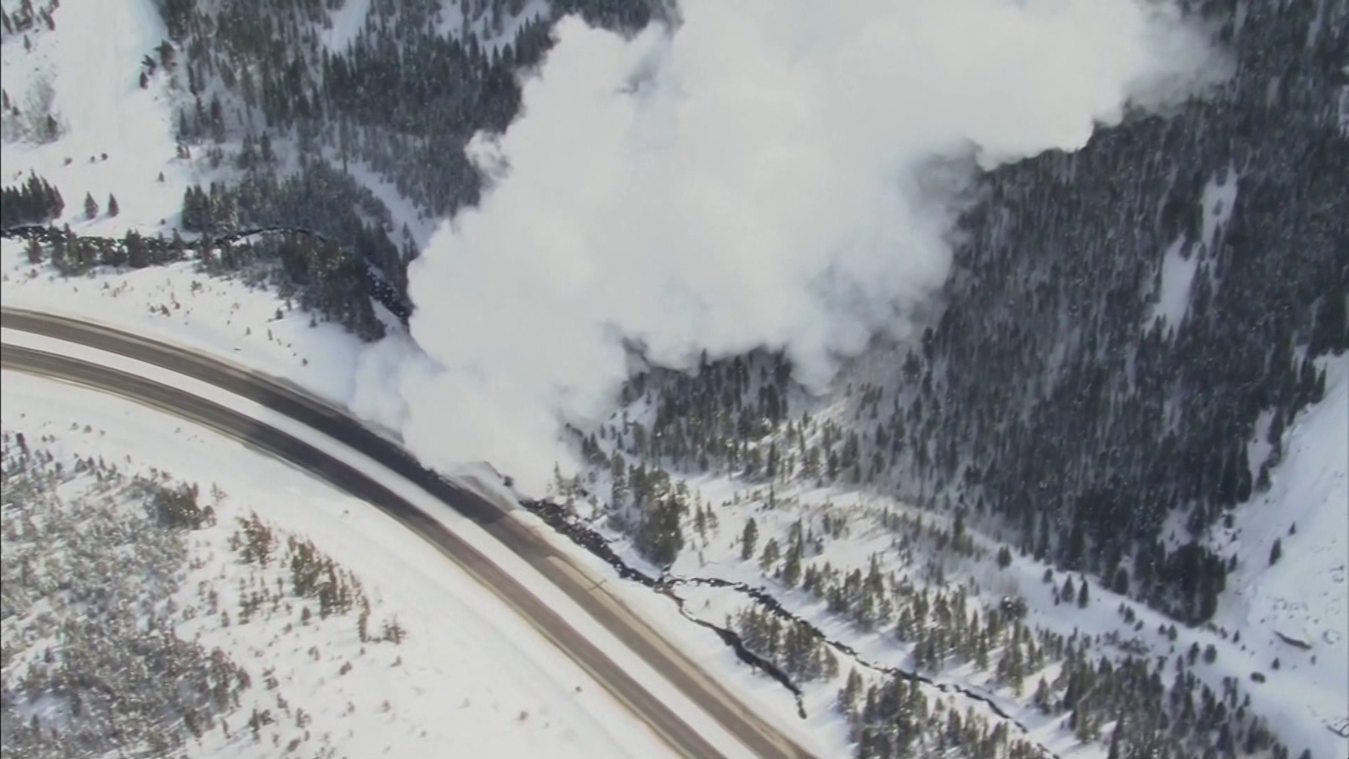 Colorado avalanche danger remains considerable heading into weekend