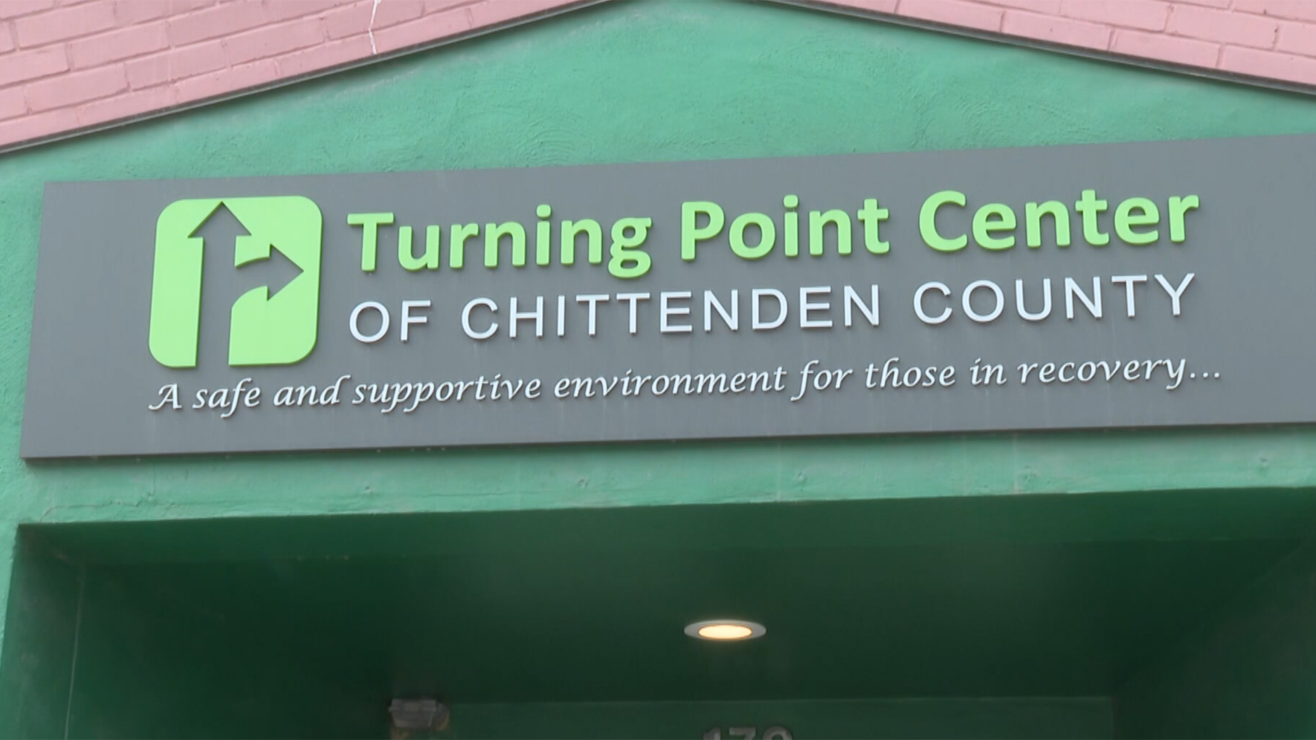 Vermont's 1st licensed peer recovery specialists join Turning