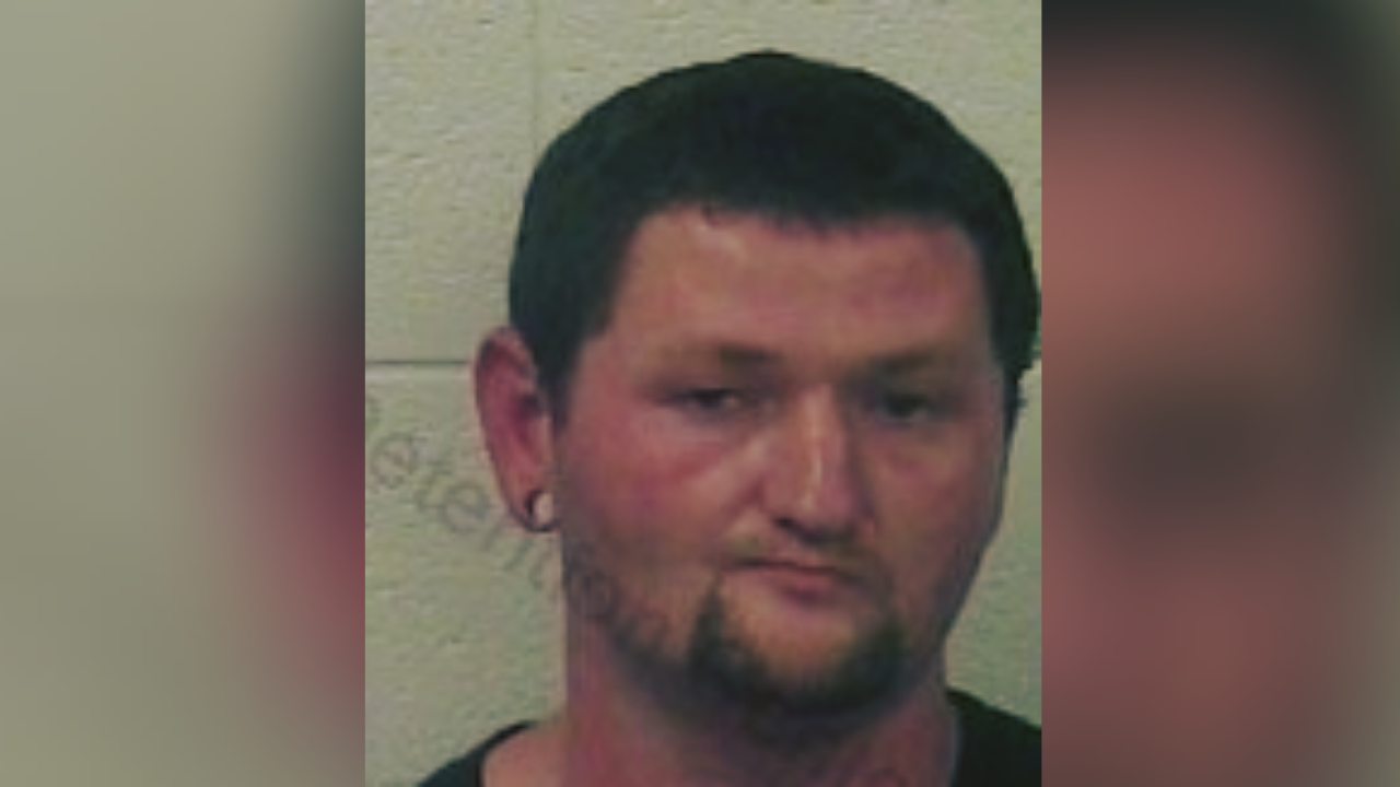 Police: Southern Kentucky man arrested after shooting at a deputy