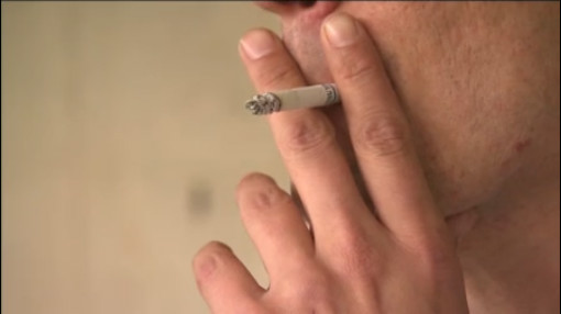 Kansas raises minimum smoking age to 21