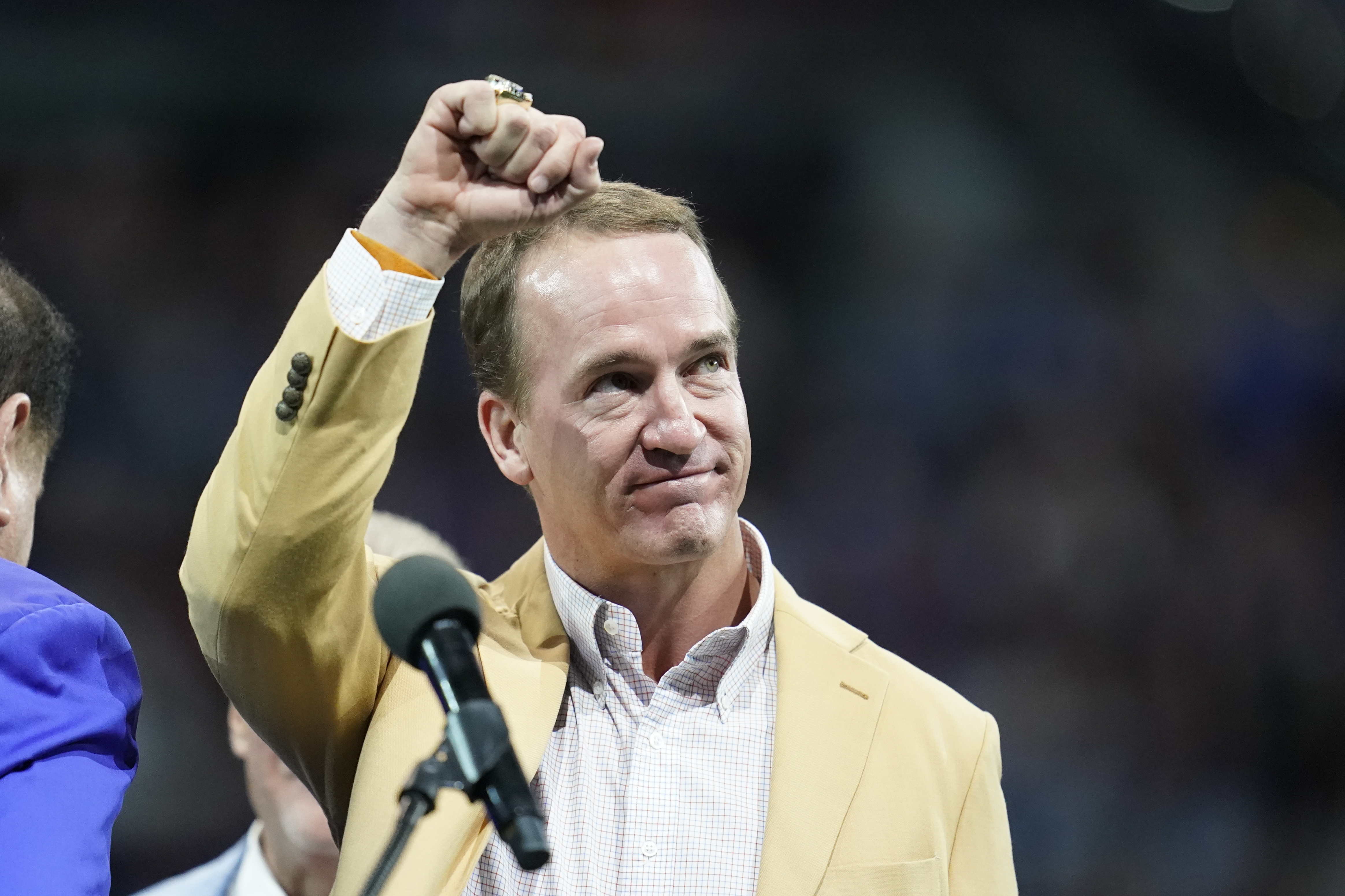 Peyton Manning, Cameron Diaz to make appearances at Kroger Wellness Festival