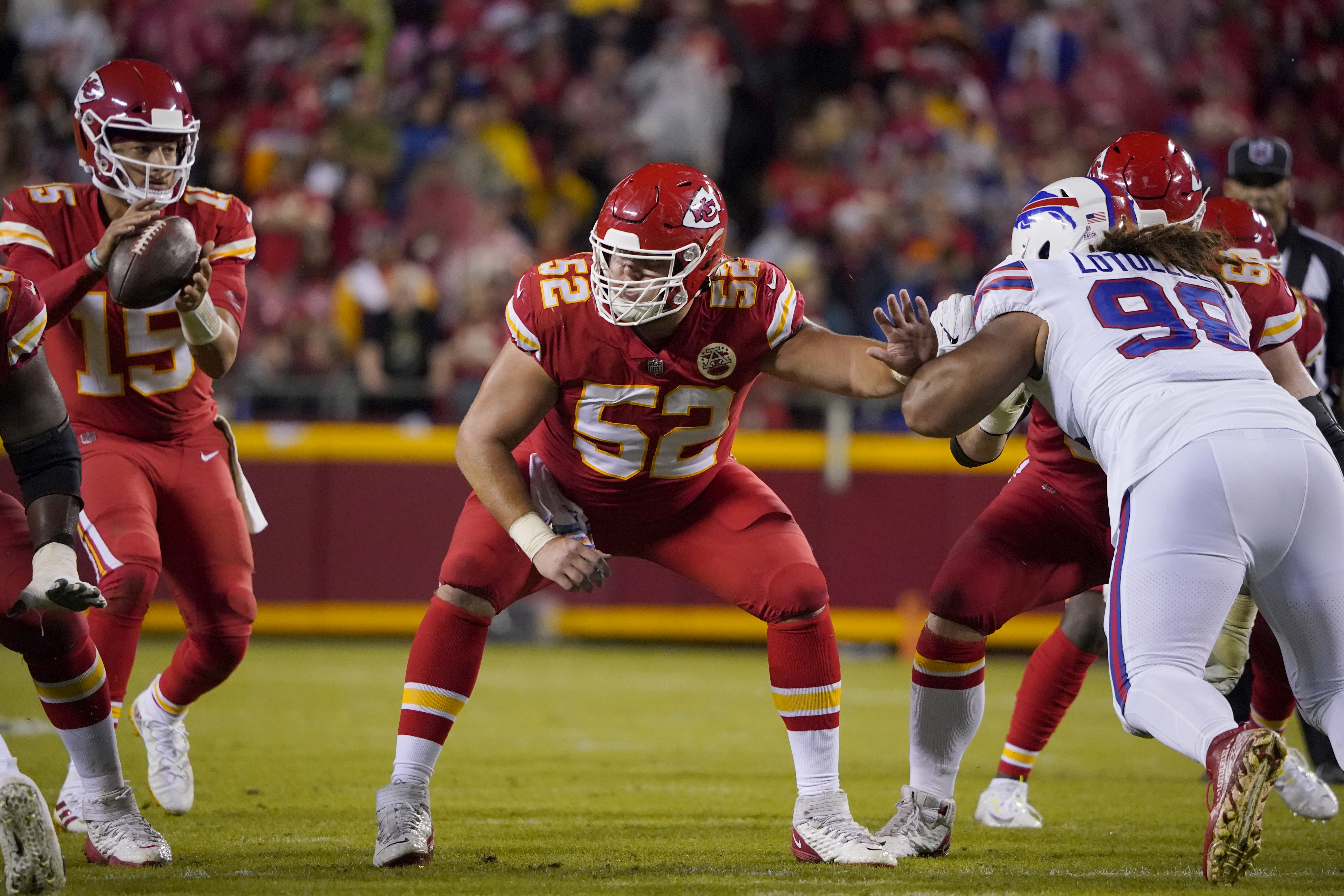 Kansas City Chiefs' Super Bowl Champion starting center Creed Humphrey  partners with the Kansas City Outlaws - Professional Bull Riders