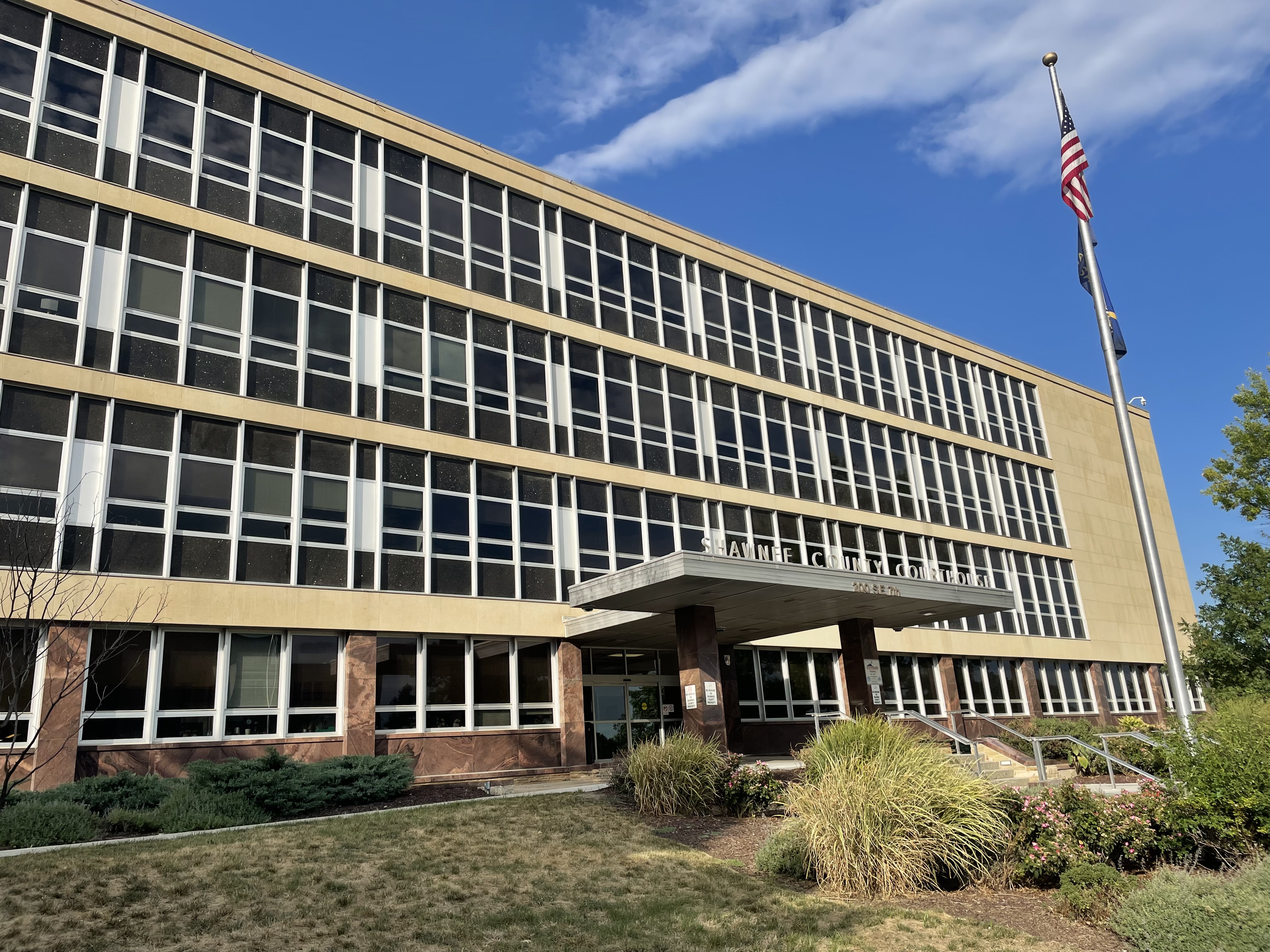 Shawnee County Courthouse threat deemed non-credible