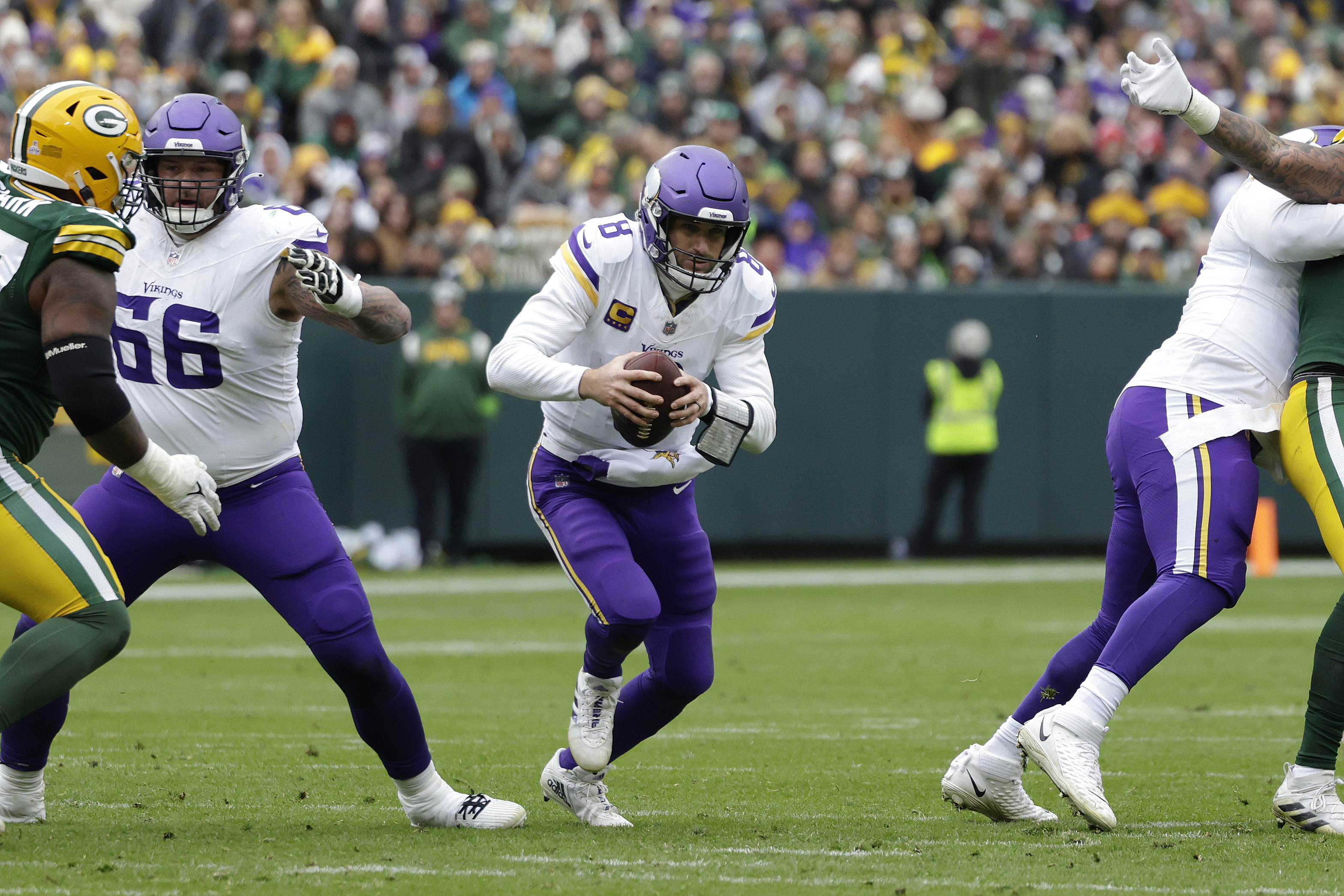 Vikings still struggling to stop the quarterback carousel from spinning  with Cousins out