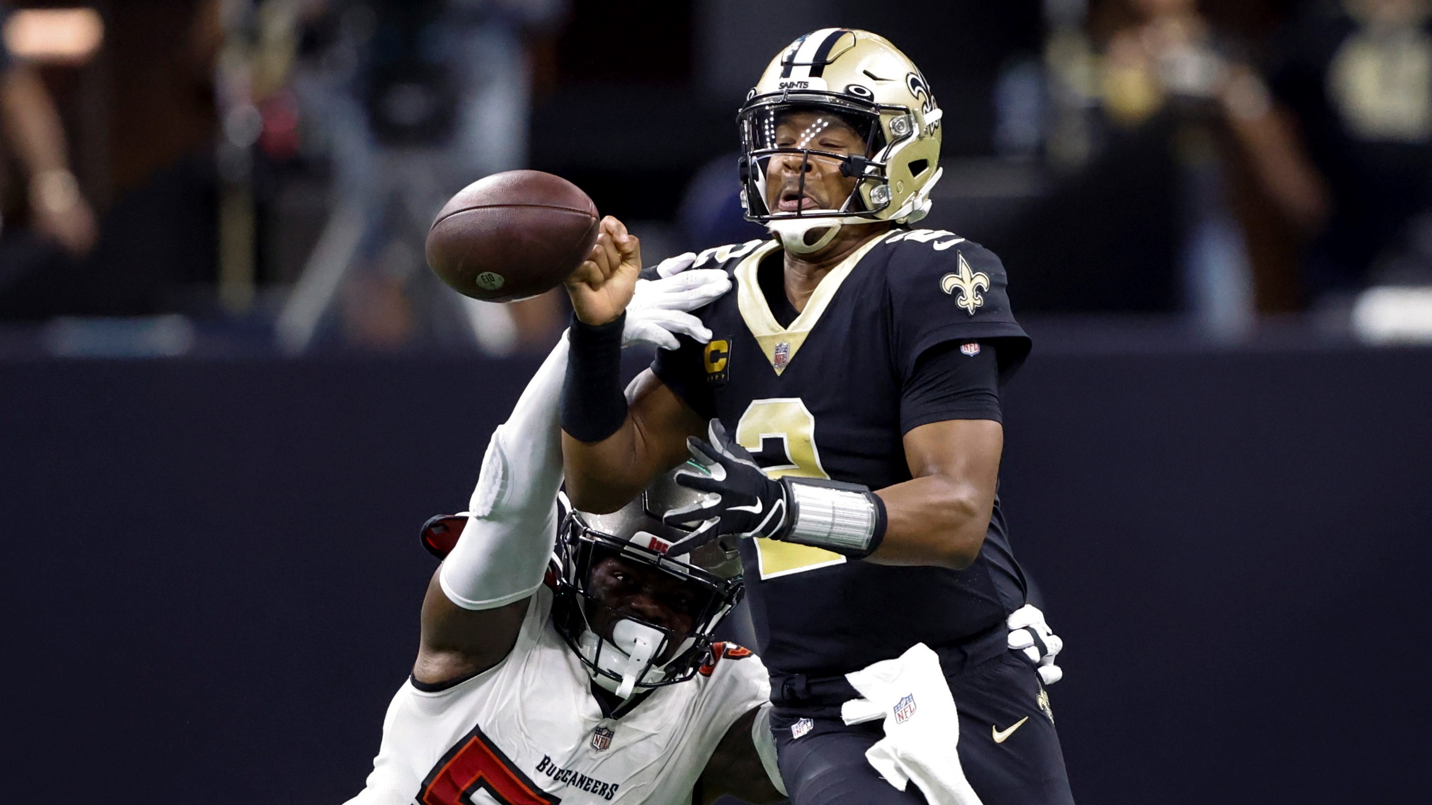 Saints lose Jameis Winston to significant knee injury