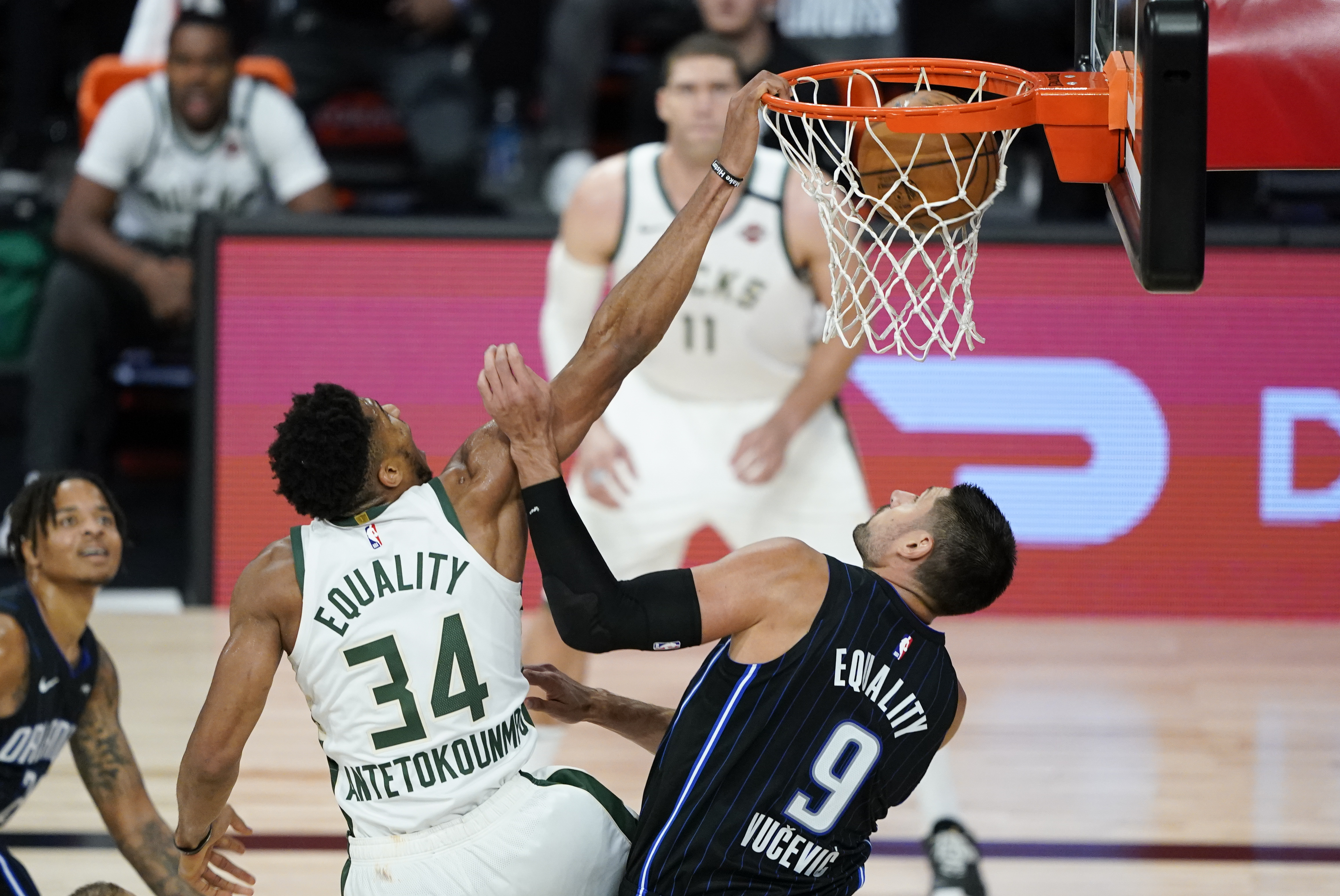 Giannis Called For 'Change' And 'Justice' At A March In Milwaukee