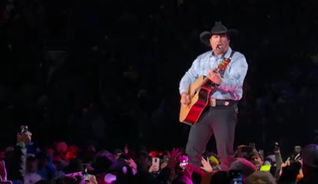 Nissan Stadium vows to build ginormous rain tent ahead of Garth Brooks  concert