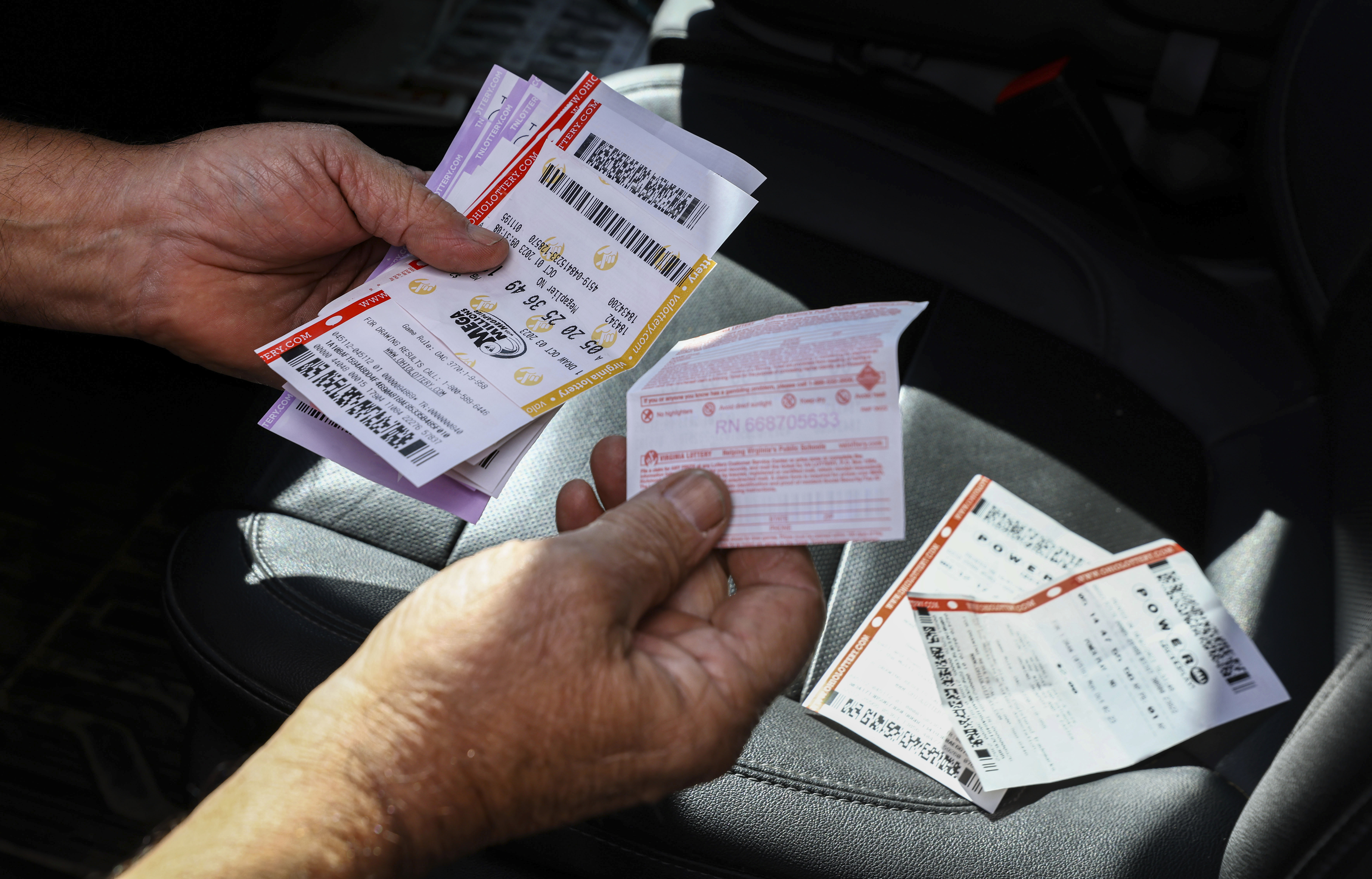 Ticket purchased in California wins $1.765 billion Powerball jackpot