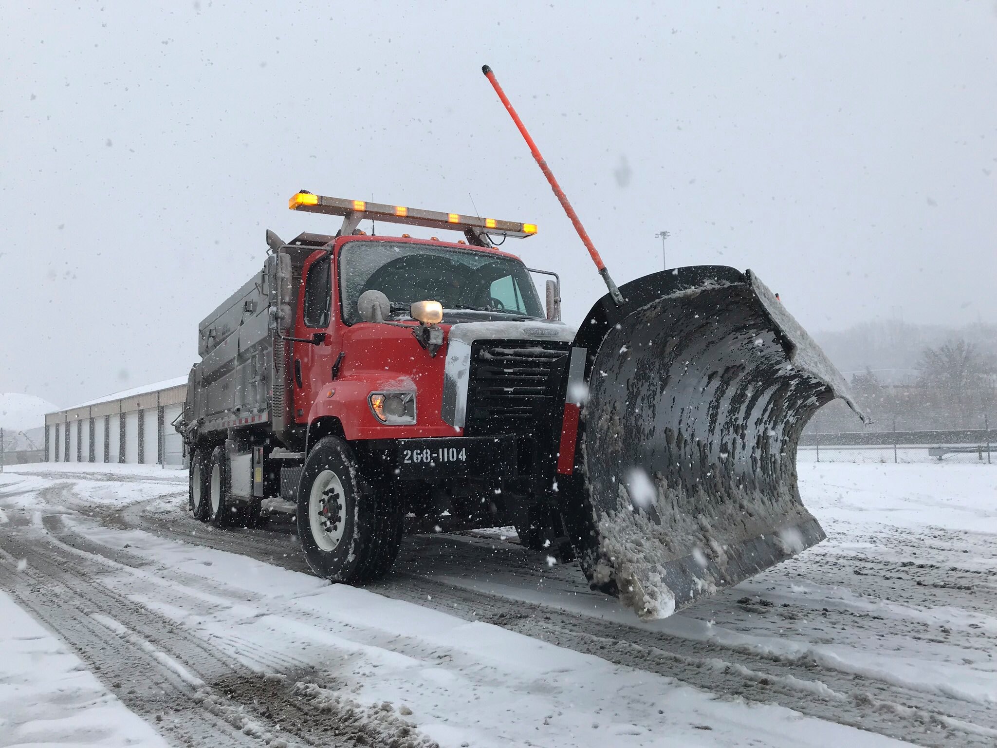 Snowy game let Steelers plow ahead – Orange County Register