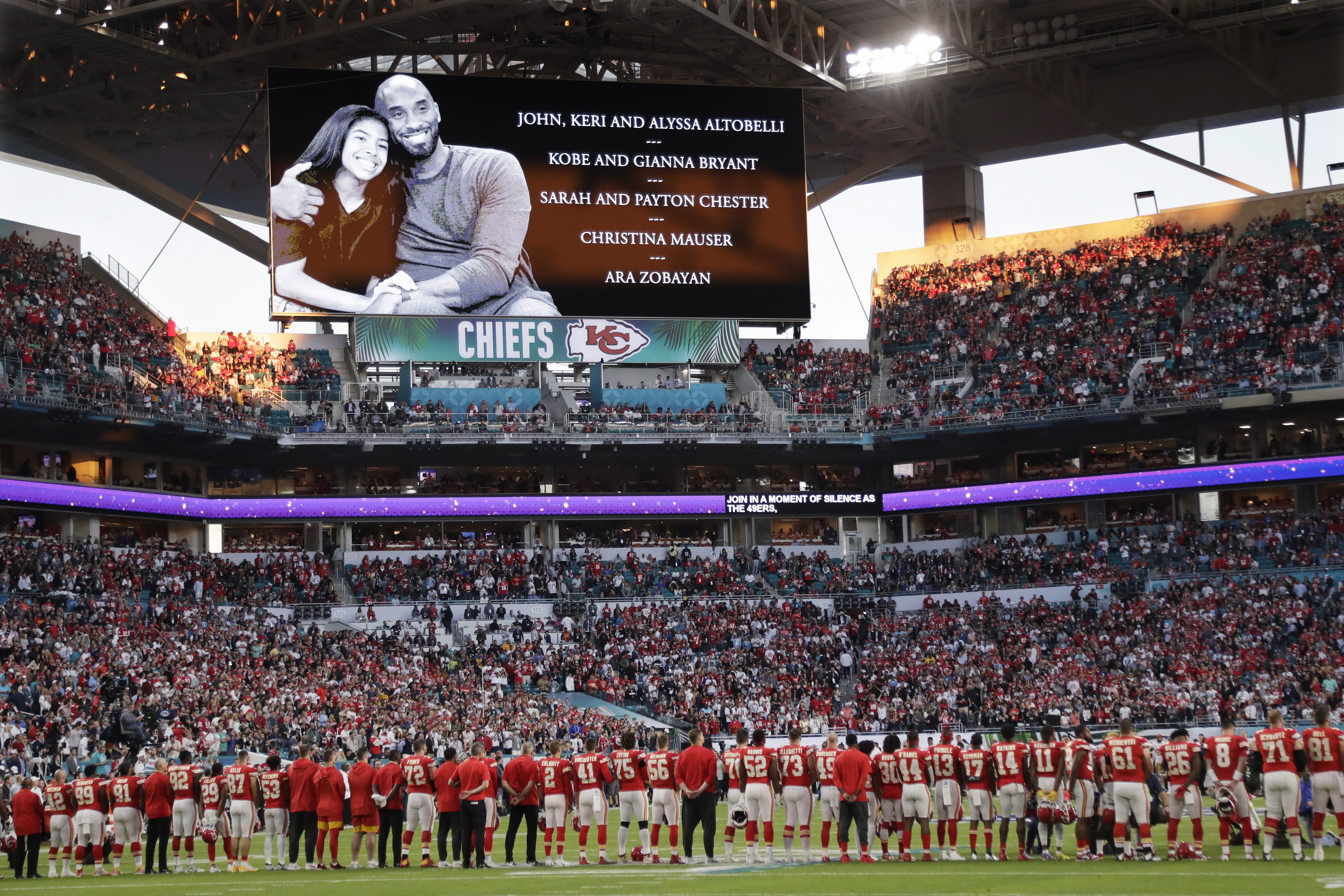 Tribute for Kobe Bryant kicks off Super Bowl media night