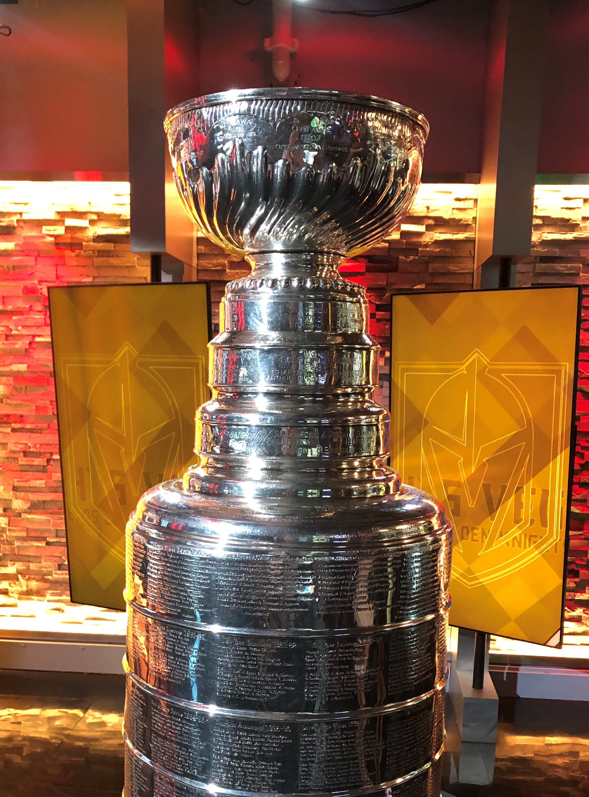 Original Stanley Cup - Presentation and Replica Stanley Cup 