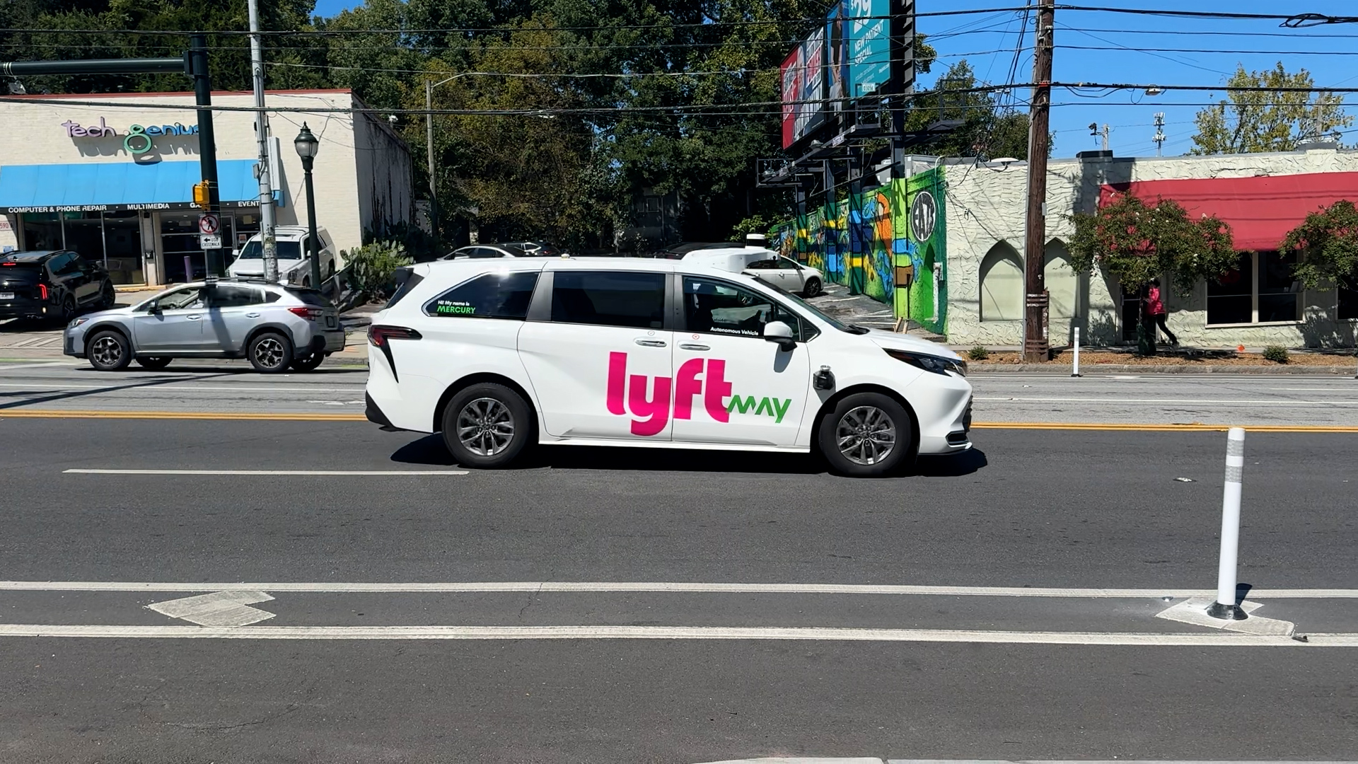 LYFT まとめ売り ① WZE4L2HOIZCVLKY5BS3CXSJD7E.jpg