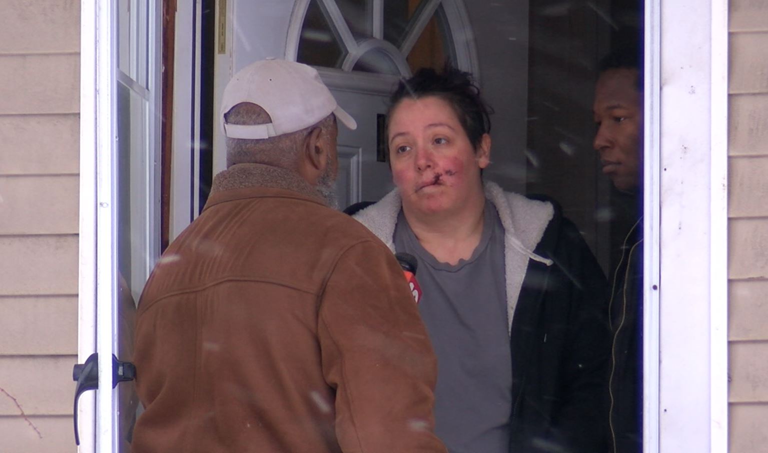 West side Cleveland mom shot in her face during carjacking and