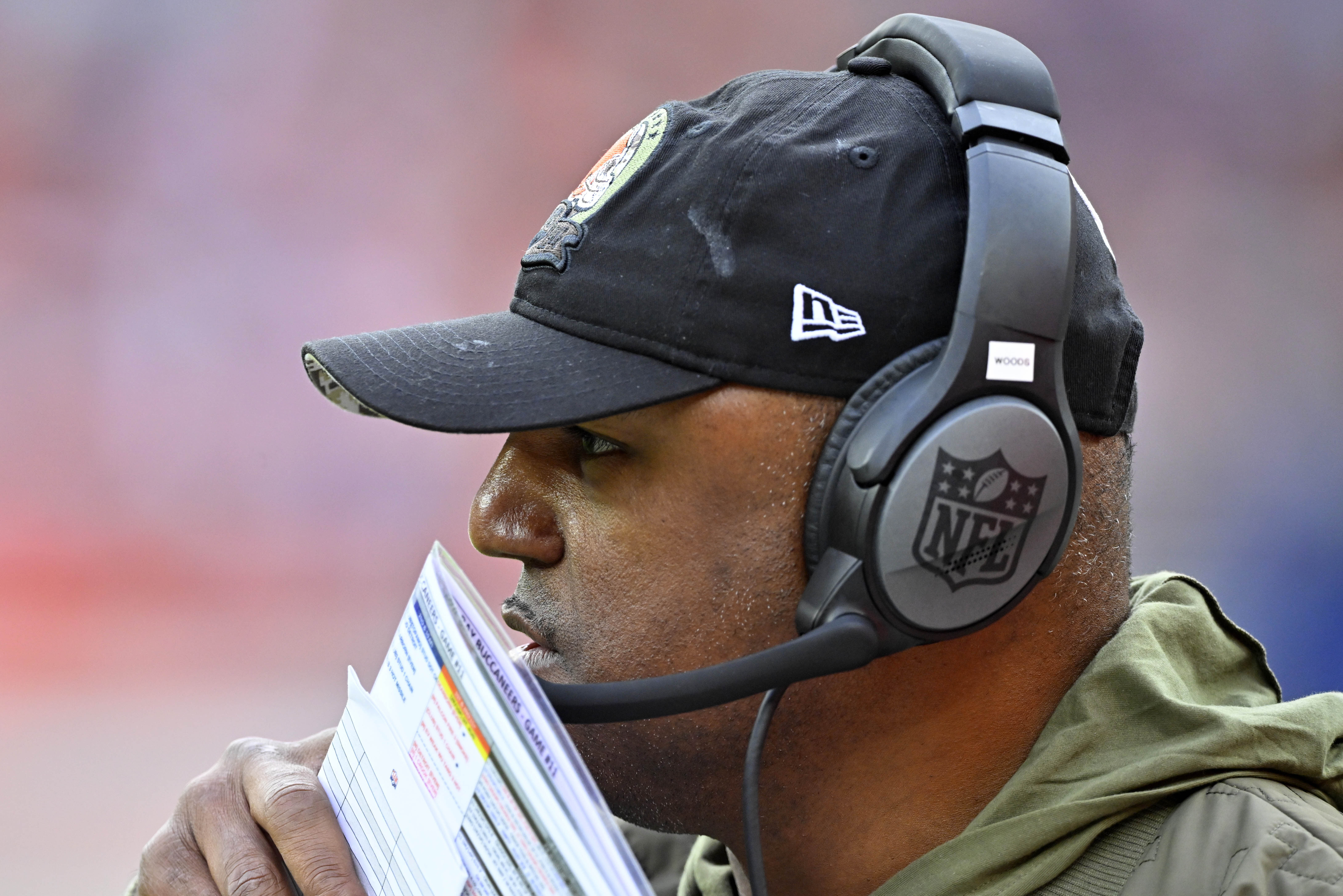 Cleveland Browns fire defensive coordinator Joe Woods