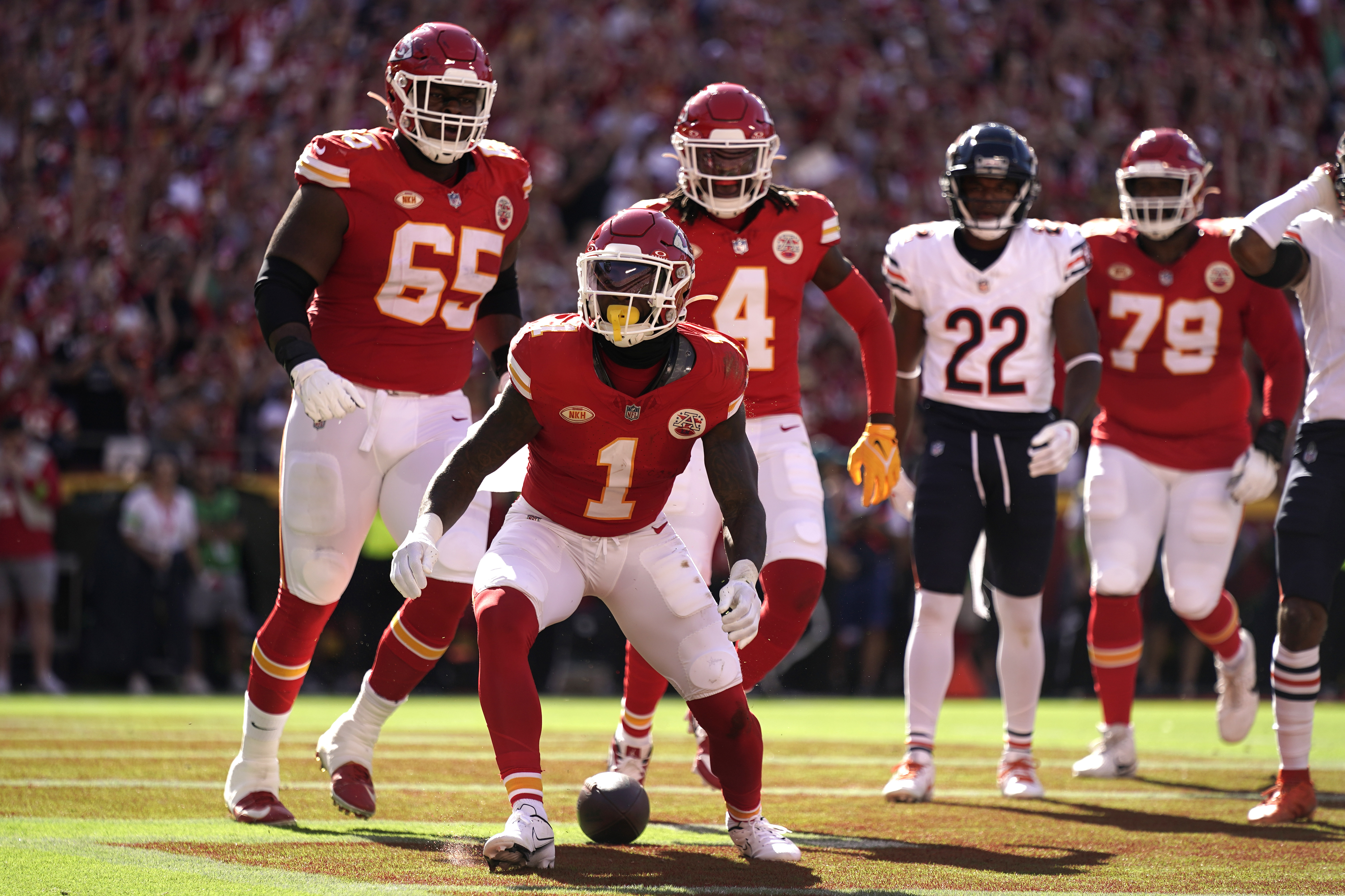 Kansas City Chiefs quarterback Patrick Mahomes converts a third-and-22 with  a 25-yard scramble