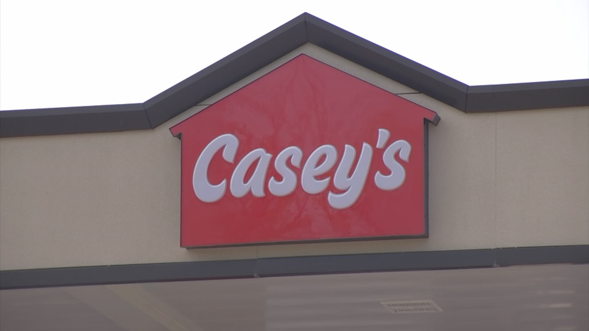 Lawsuit: Casey's exploits employees with tobacco-use surcharge