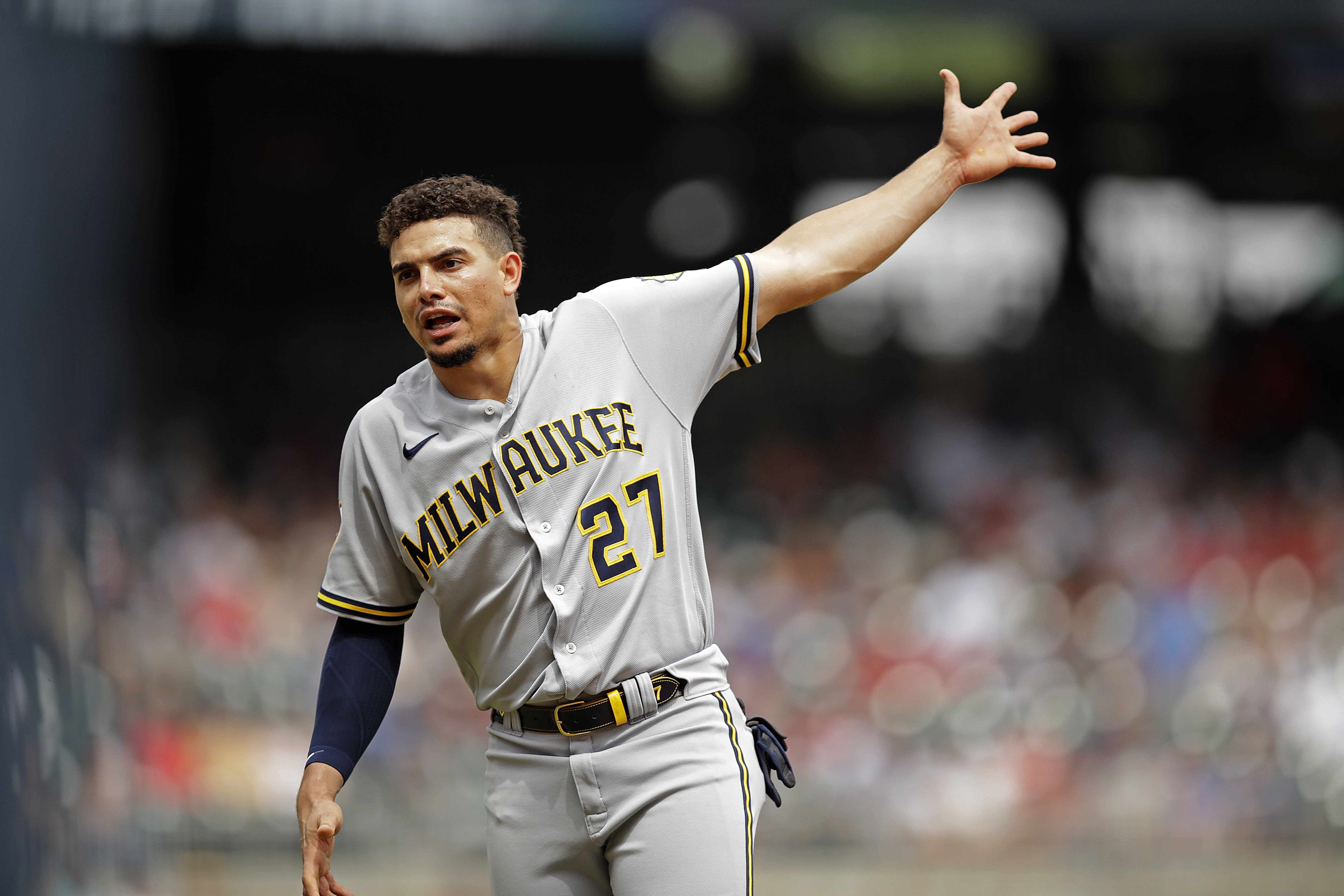 Brewers' Willy Adames taken to hospital, heading to IL after