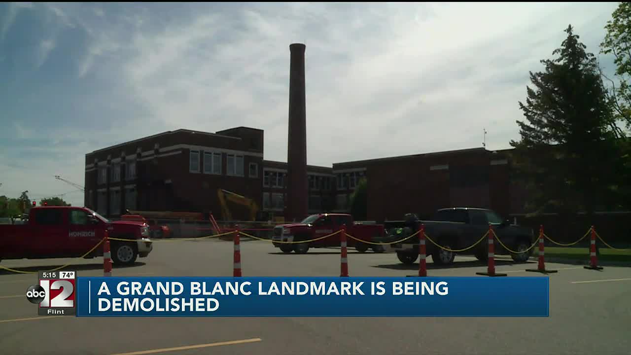 A Seventy Year Old Grand Blanc Landmark Is Being Demolished