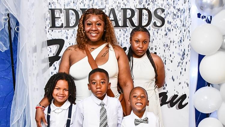 Mom, 2 children die in crash after being hit by wrong-way DUI