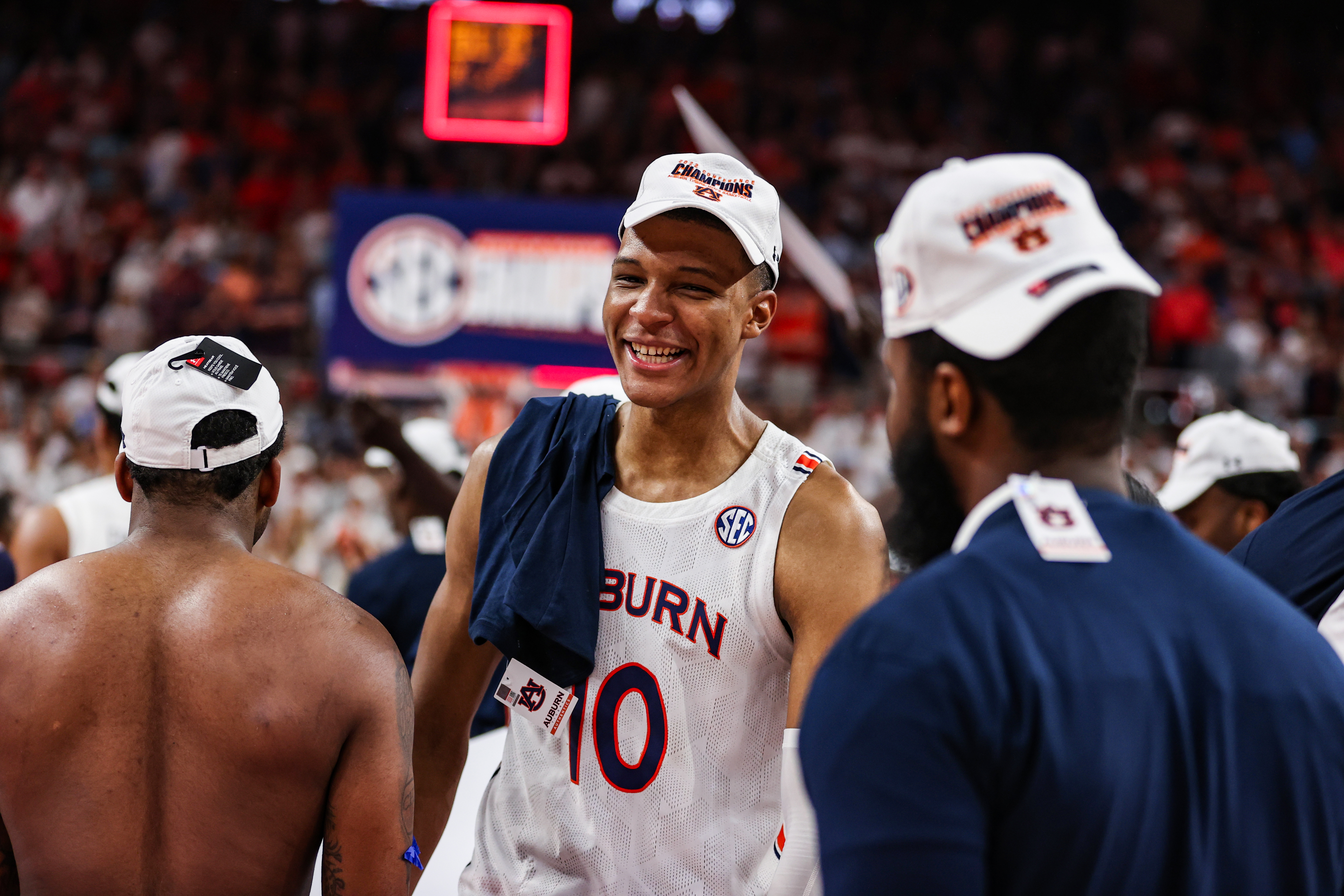 Jabari Smith selected No. 3 overall by the Houston Rockets - Auburn  University Athletics